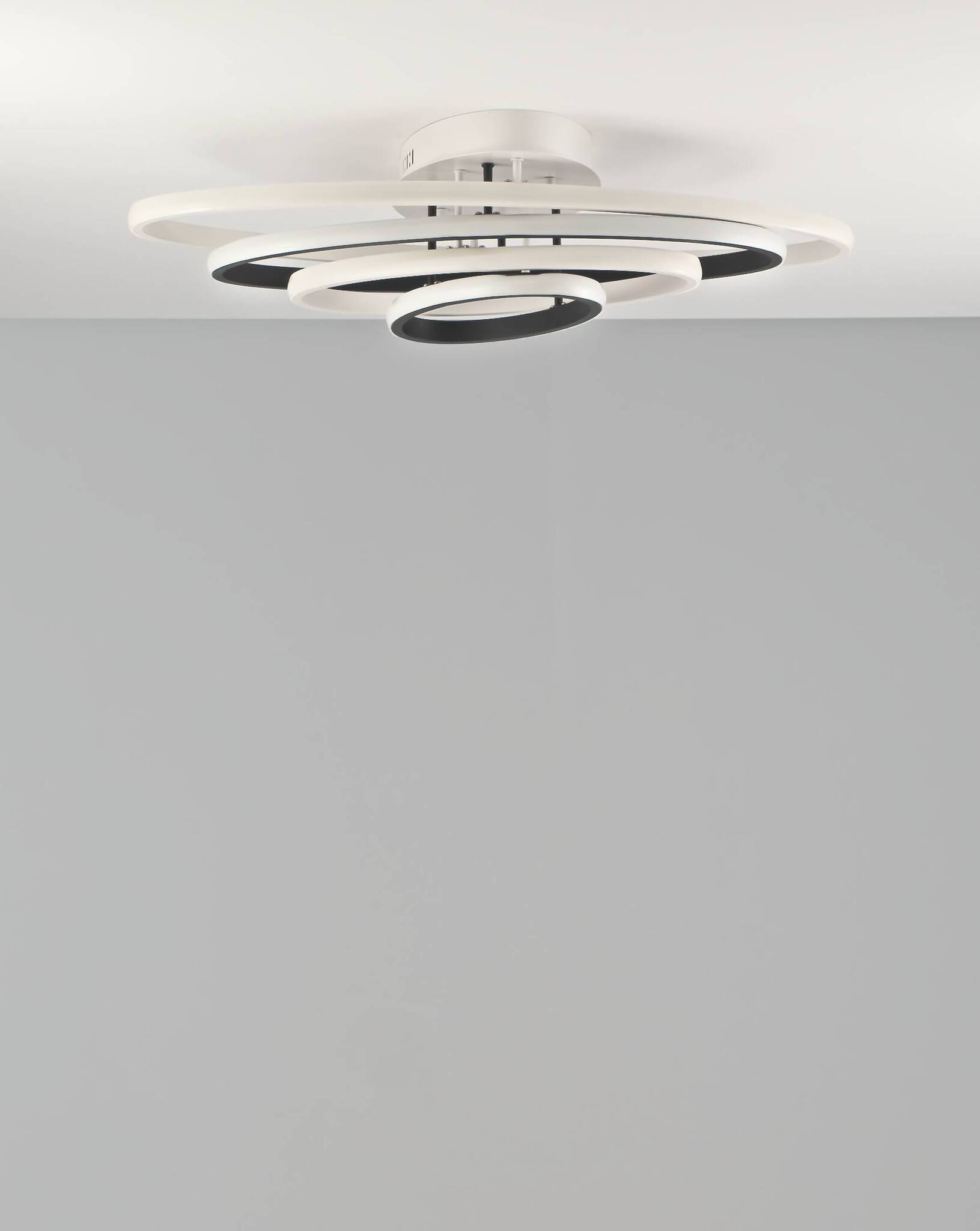 Светодиодная потолочная люстра с пультом Moderli V2721-CL Odisey LED 168W