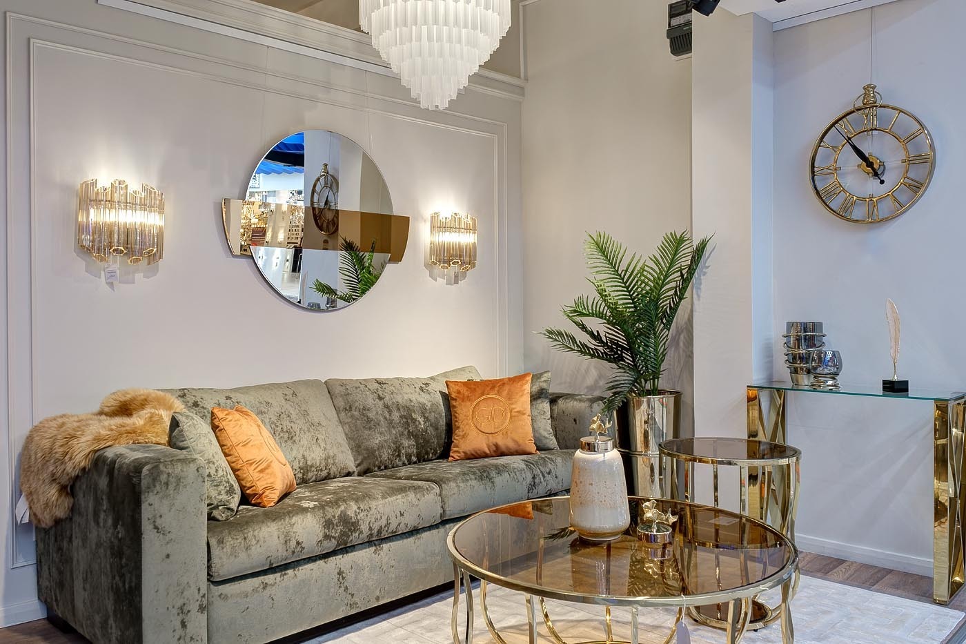 Столик журнальный круглый золотой Garda Decor 13RXET4036-GOLD