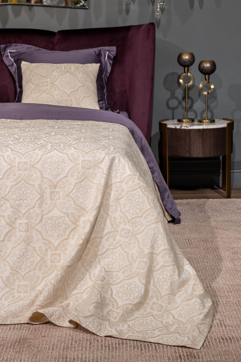 Наволочка декоративная "Тиара" 50х50см бежевая Garda Decor 16AMR-NS5050-NAV BEG