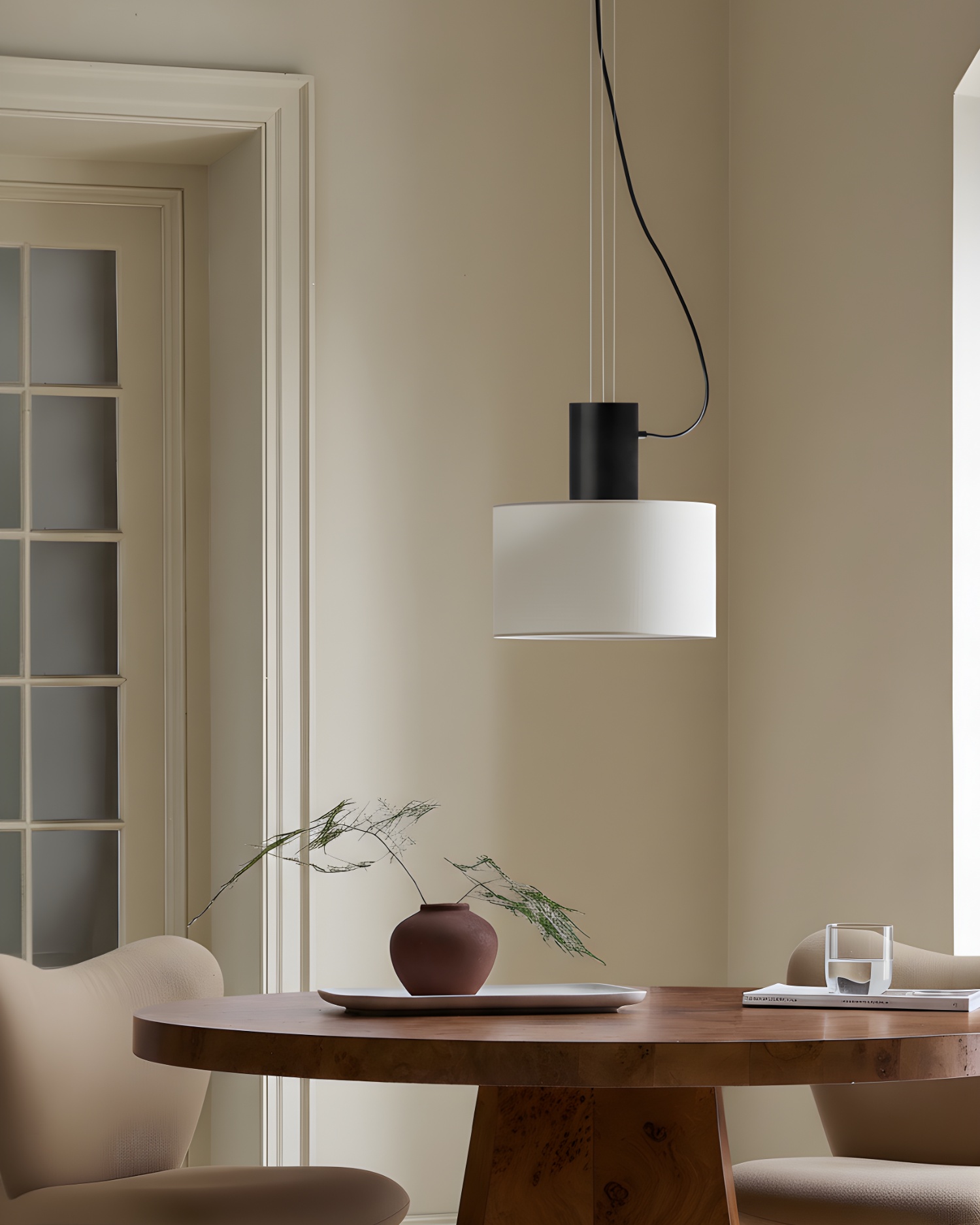 Чёрный подвесной светильник Дензел Louvre Home P7852PA