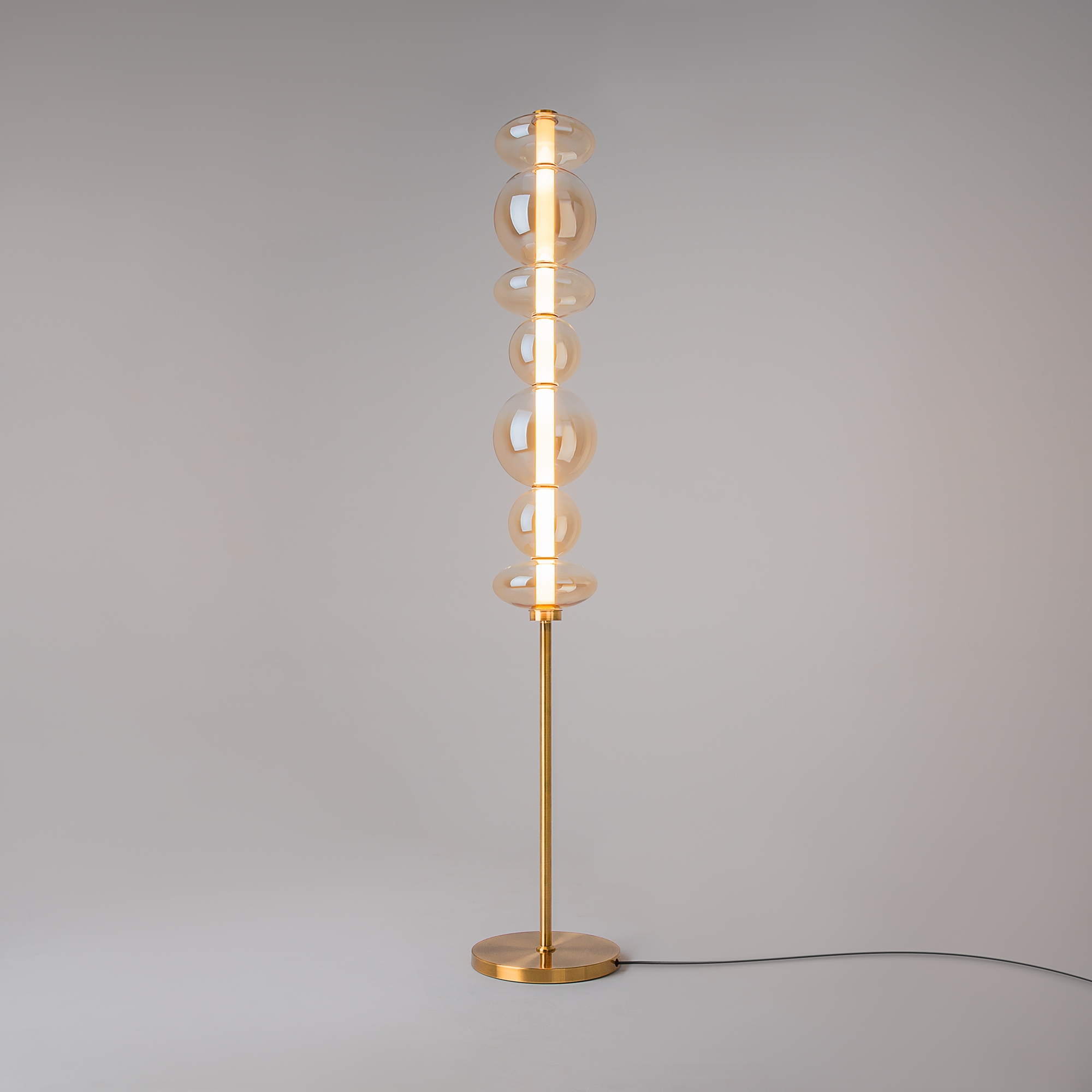 Напольный светильник (торшер) Maytoni MOD307FL-L40BS3K