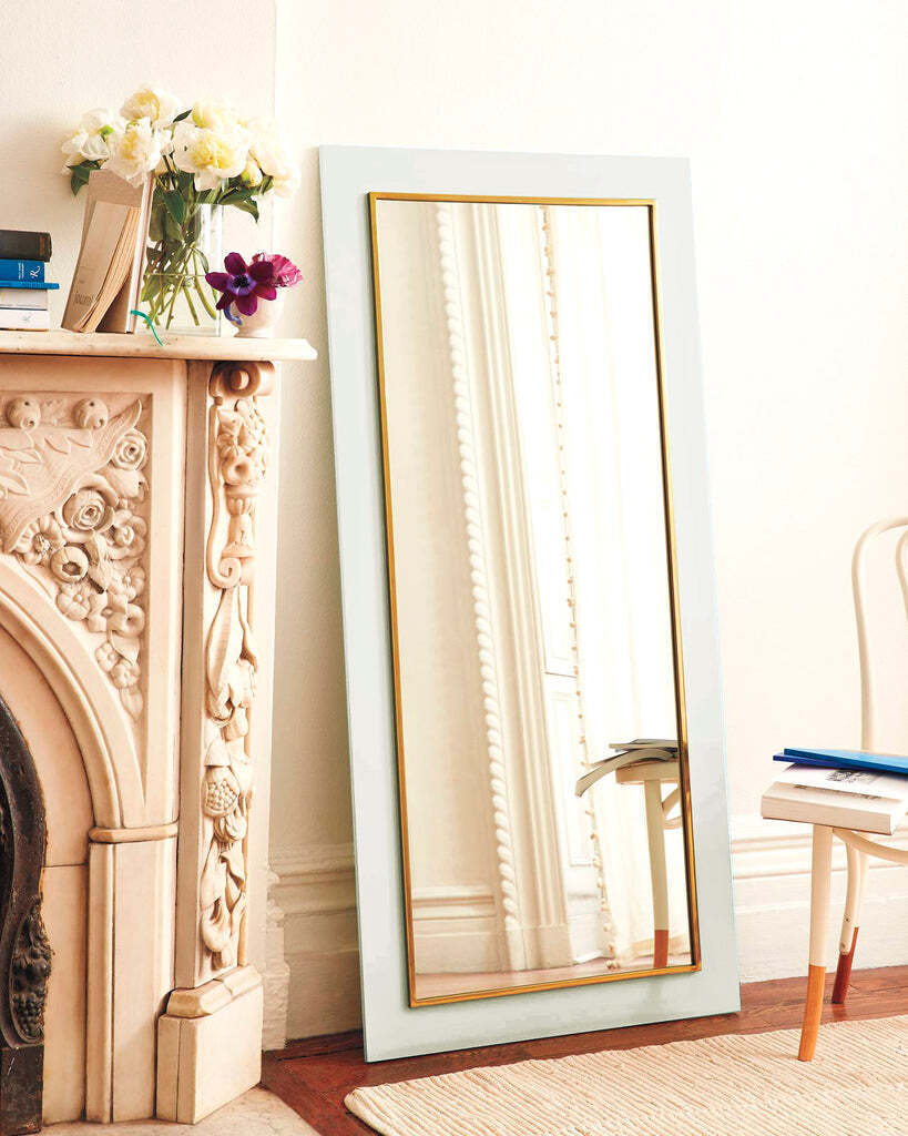 Напольное зеркало в белой раме Пуатье Louvre Home 8841W