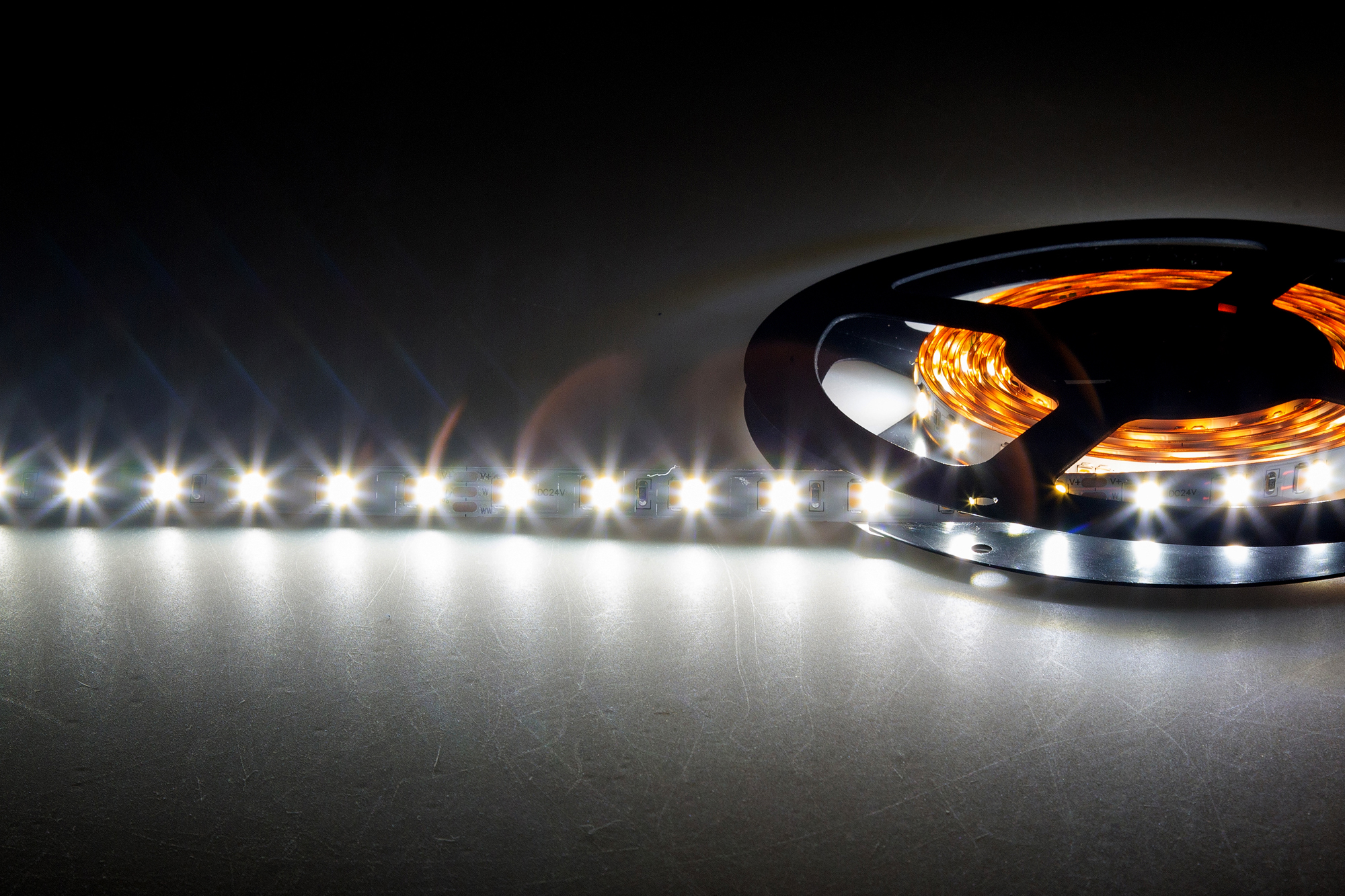 Светодиодная лента Donolux DN18289TWRA95