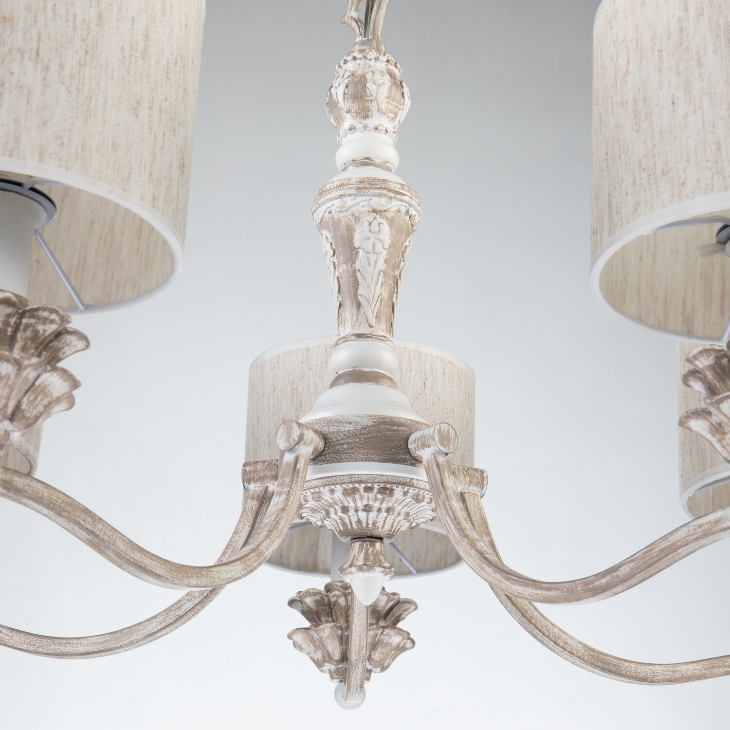 Люстра Favourite 2700-5P