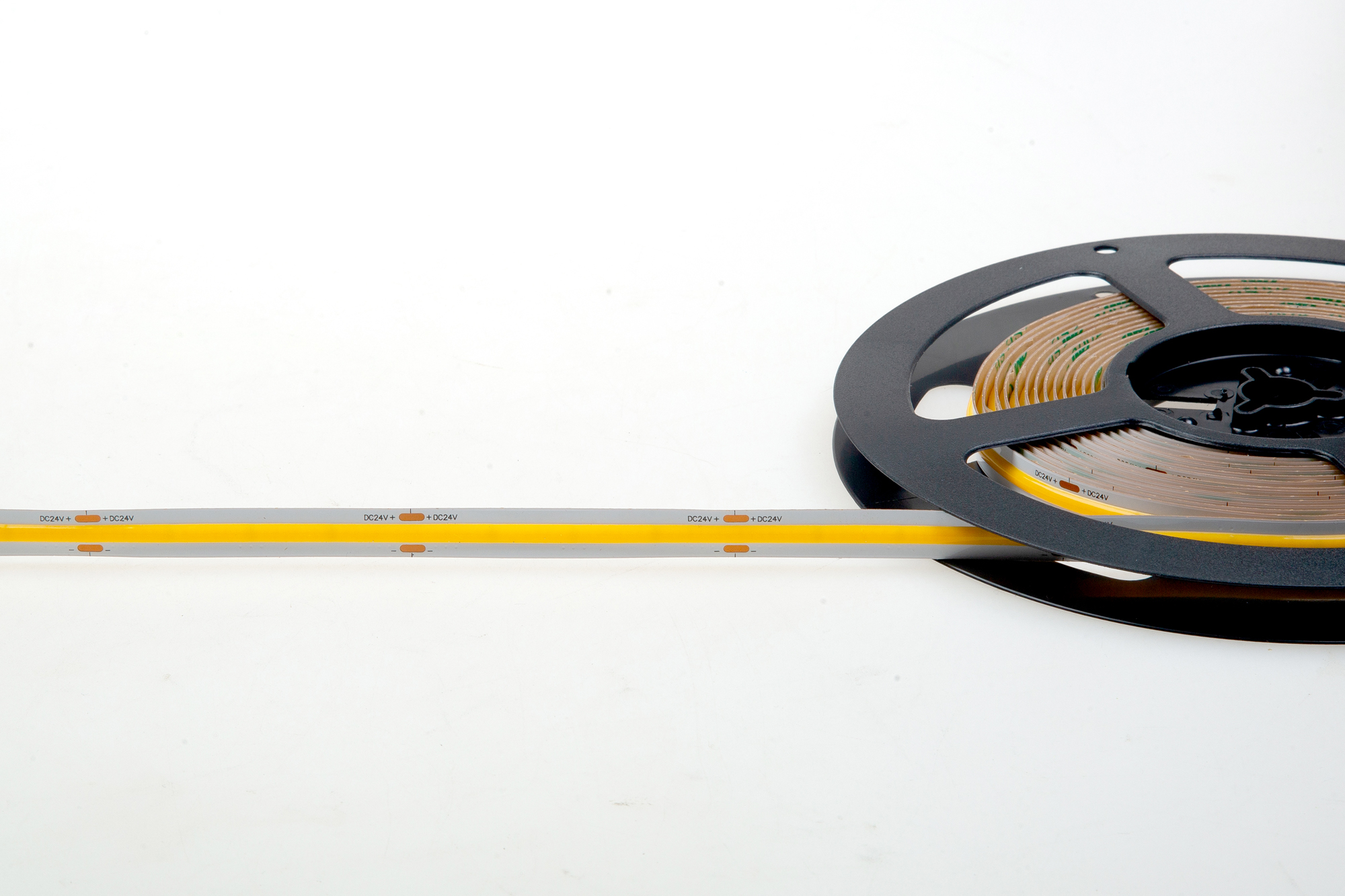 Светодиодная лента Donolux DN18338WWRA95