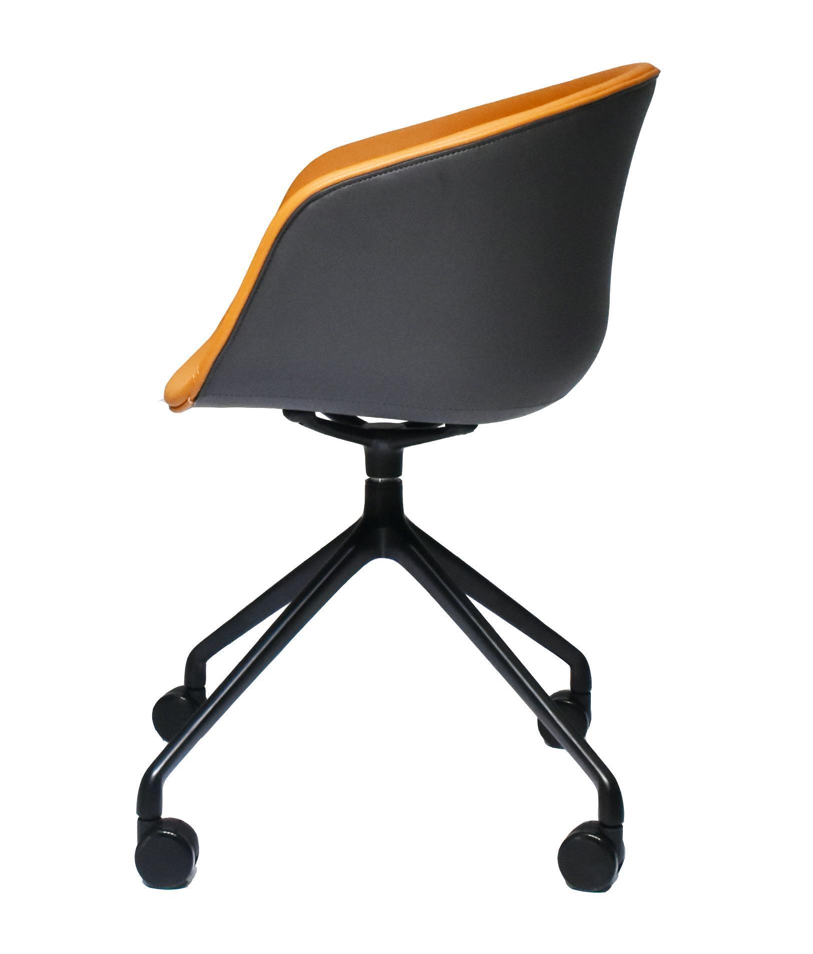 Кресло HAY CHAIR тёмно-серый, оранжевый Bradex Home FR 0486