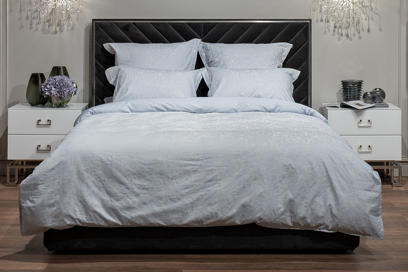 Комплект постельного белья Илария голубой с наволочками Garda Decor 130HB-00032