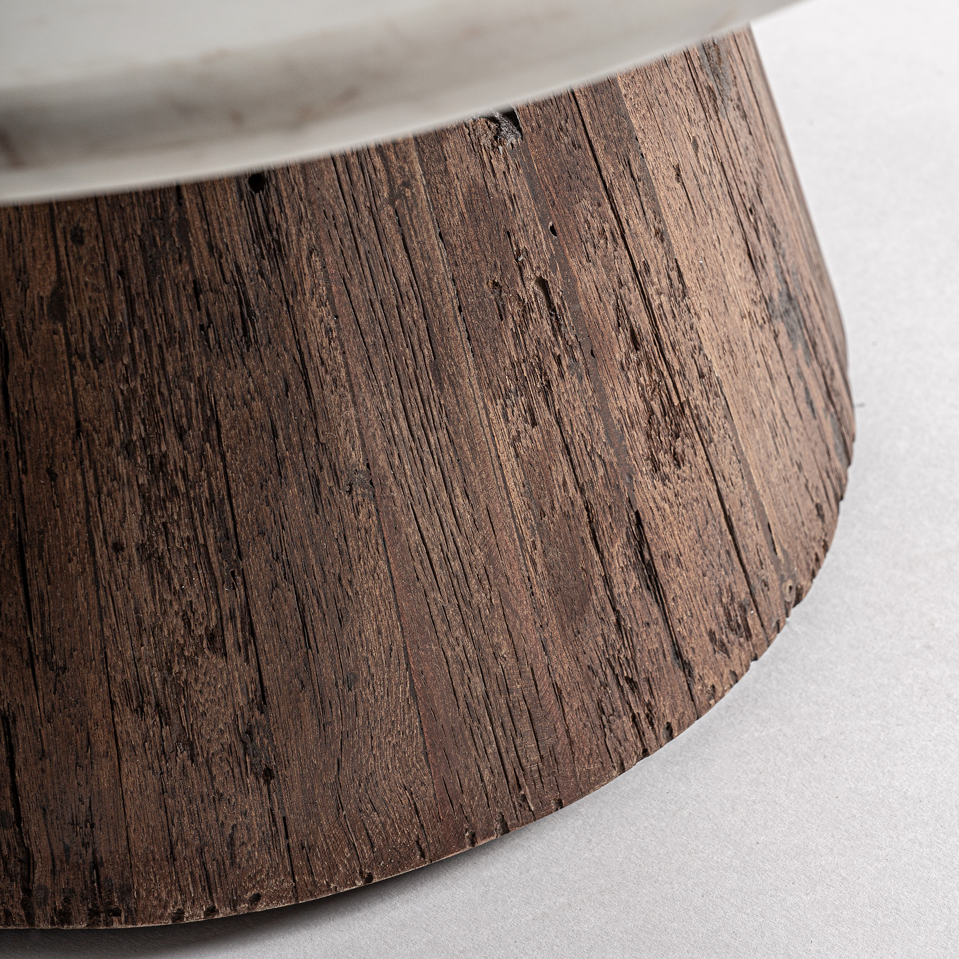 Обеденный стол Skorup Vical