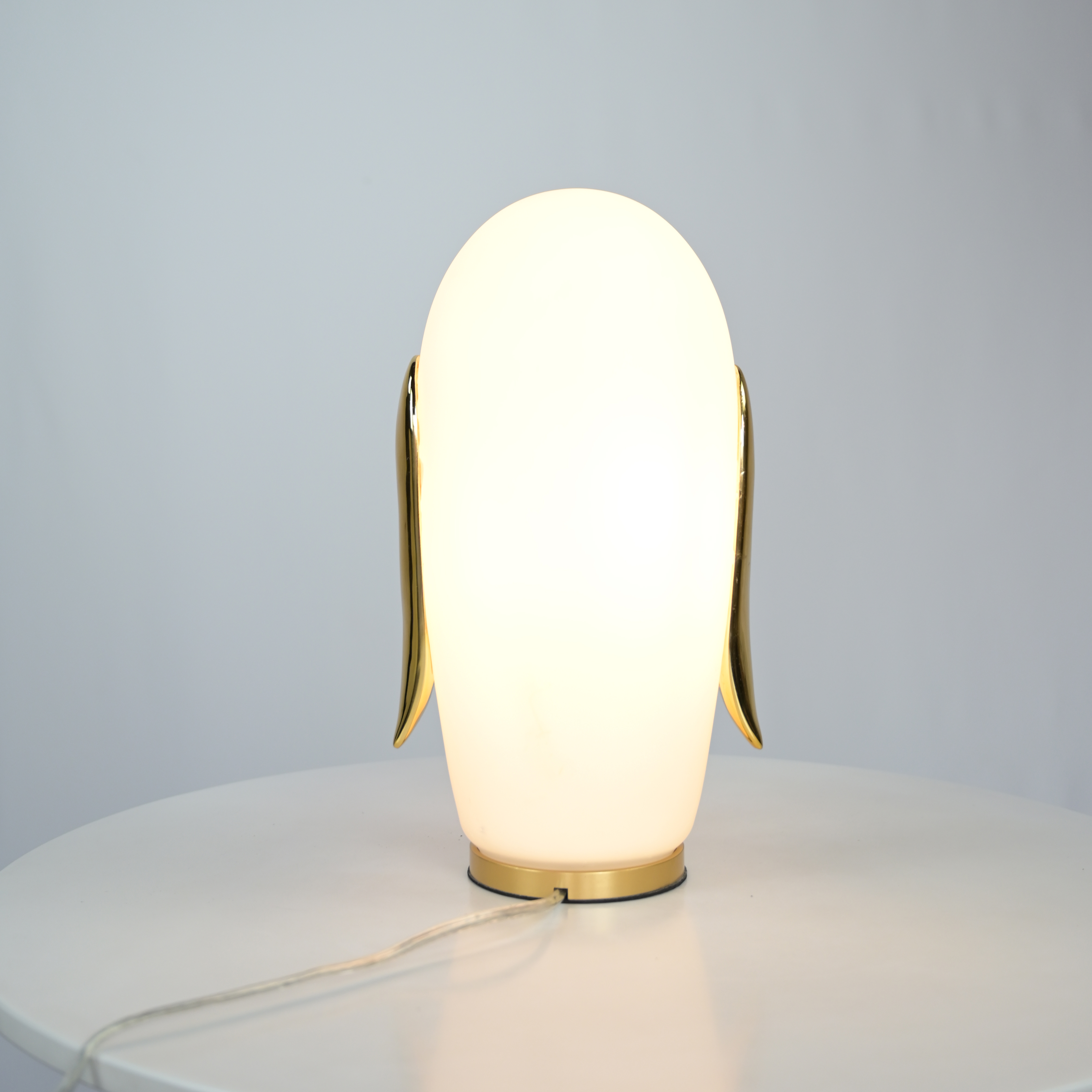 Настольная лампа Birdi Penguin White by ImperiumLoft