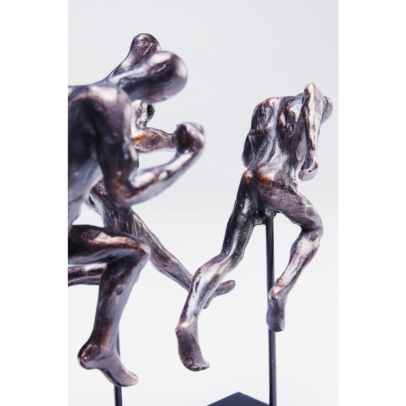 Предмет декоративный Running Men 60839 KARE