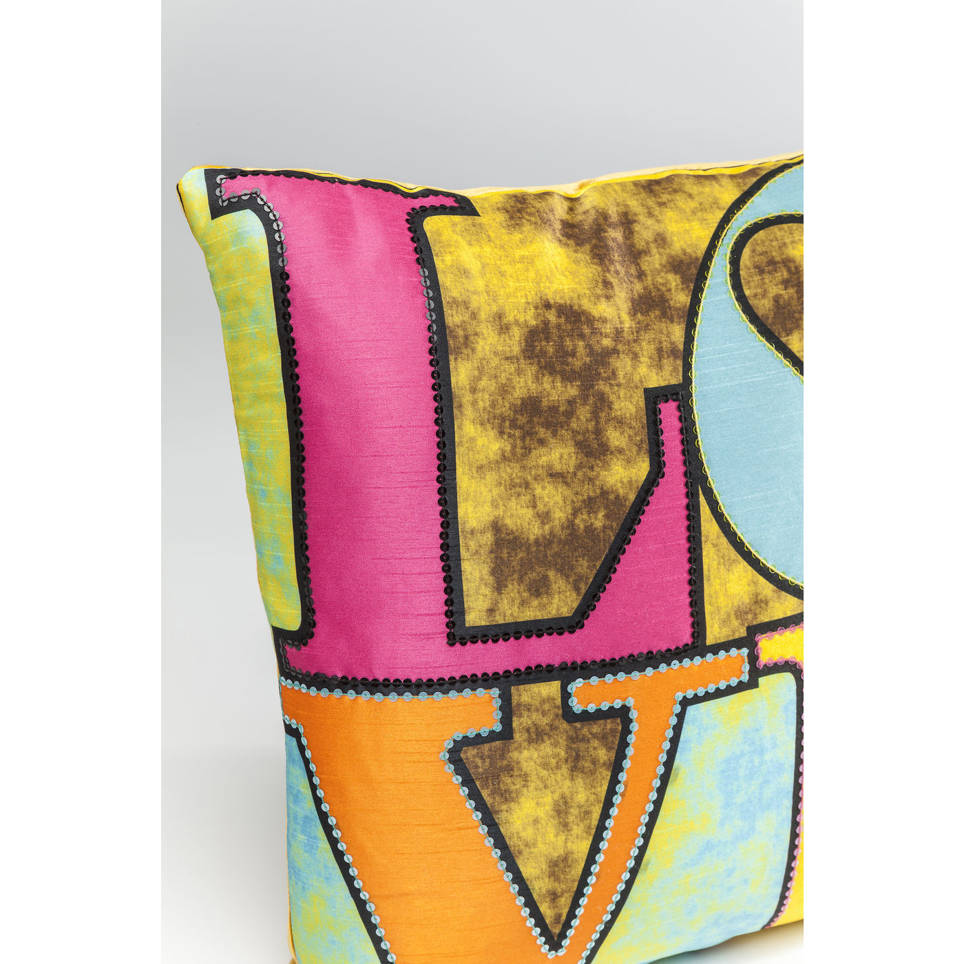 Подушка Love 38717 KARE