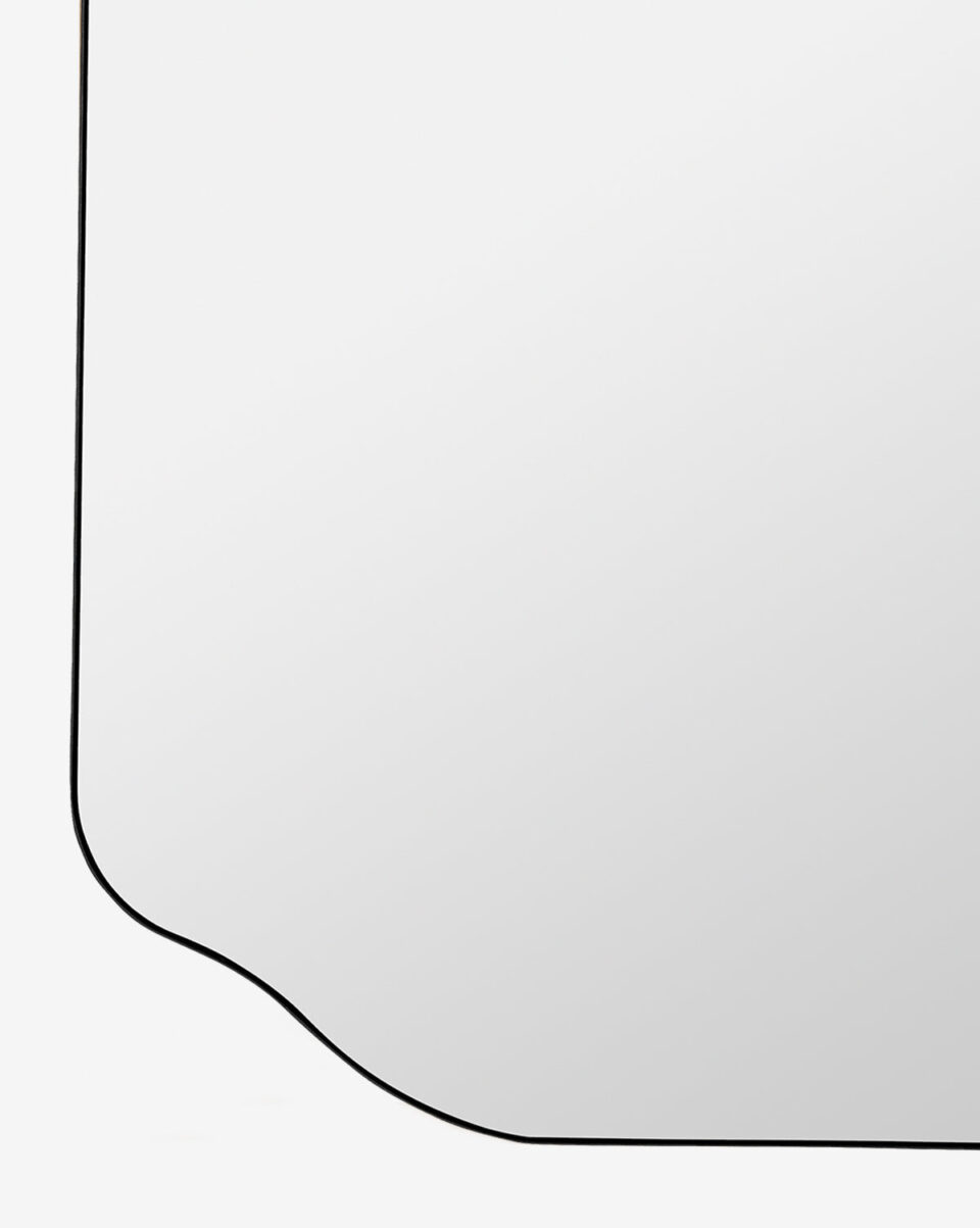 Настенное зеркало Элтон в черной раме Louvre Home DWM100824PND