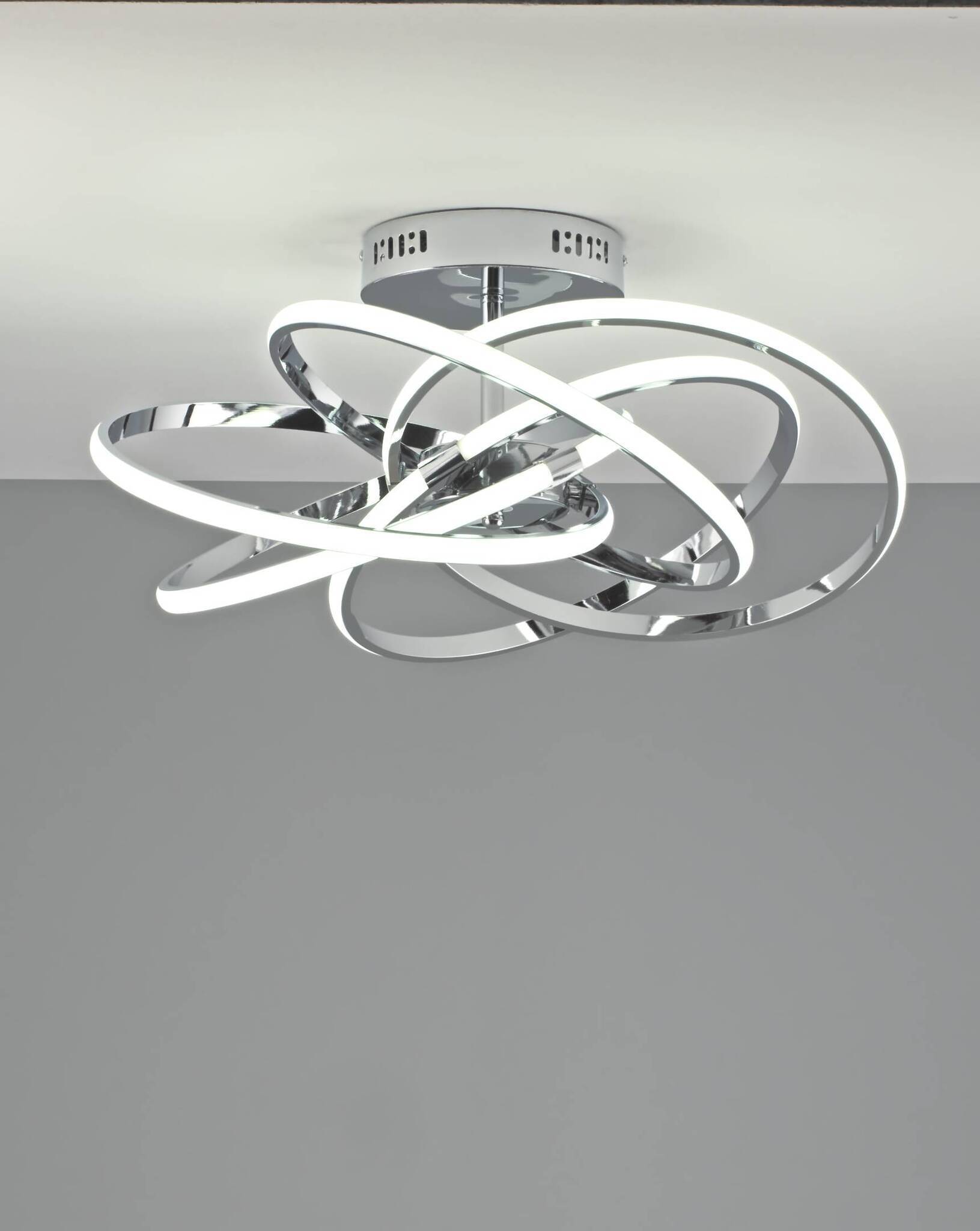 Светодиодная потолочная люстра с пультом Moderli V2830-CL Arrow LED 200W