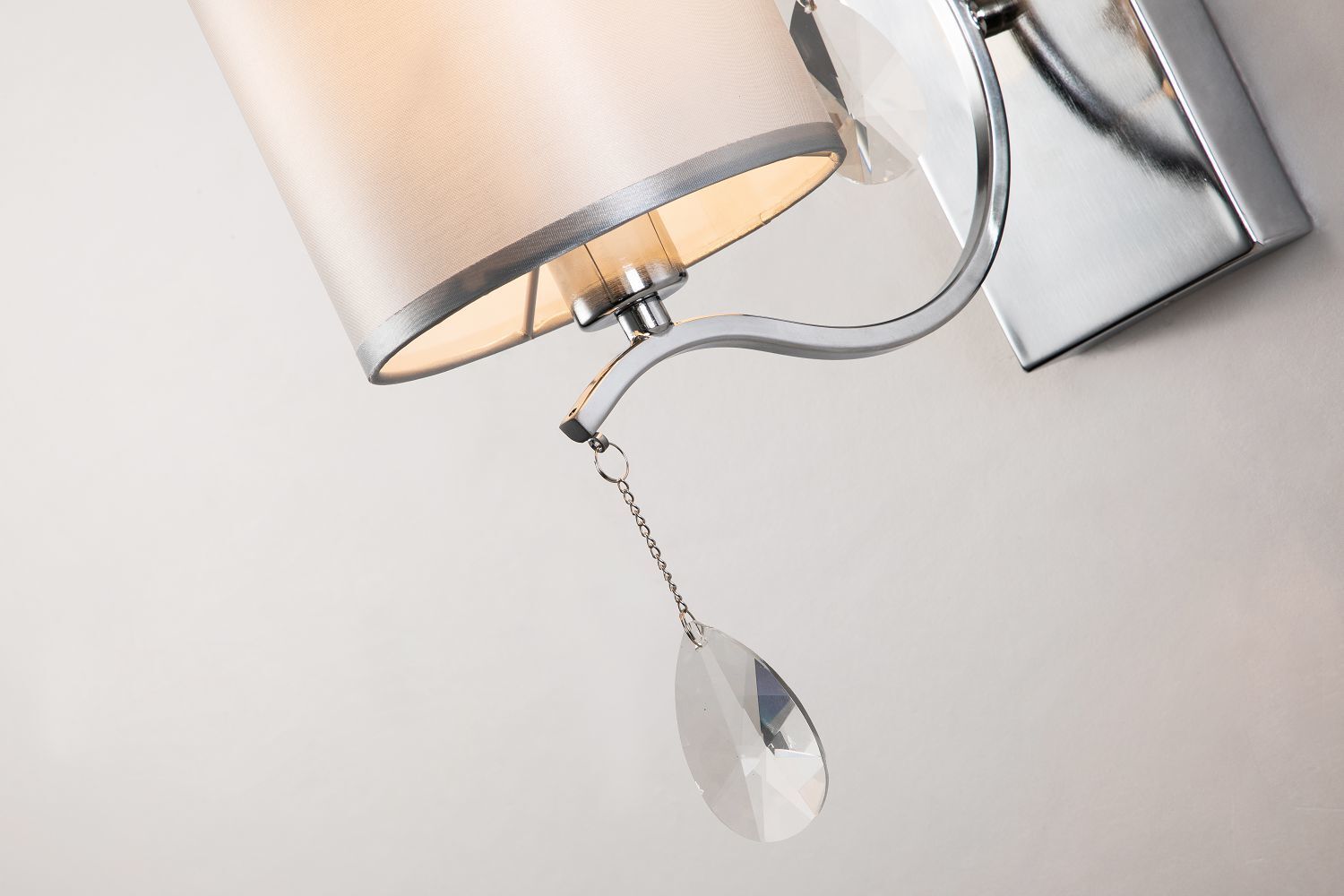 Настенный светильник Favourite 2866-1W