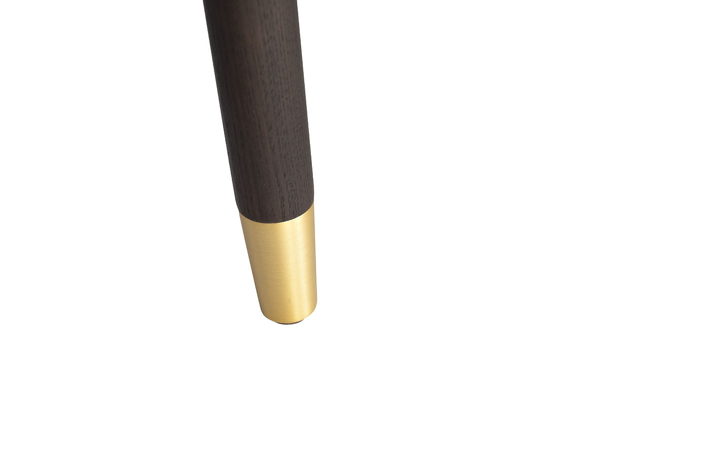 Стол обеденный круглый коричневый Garda Decor 77IP-DT605BR