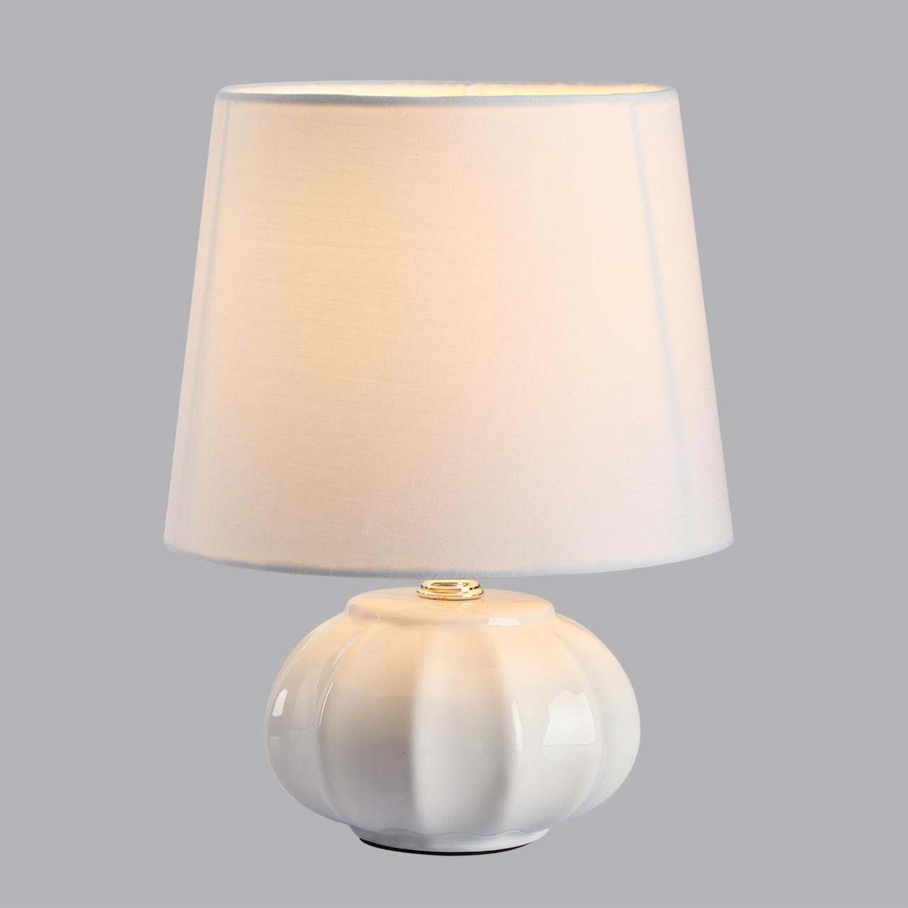 Настольная лампа Lumion 8145/1T