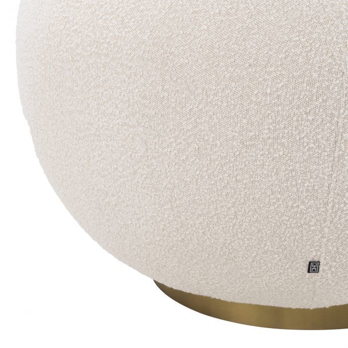 Вращающееся кресло Eichholtz Bollinger bouclé cream 114819