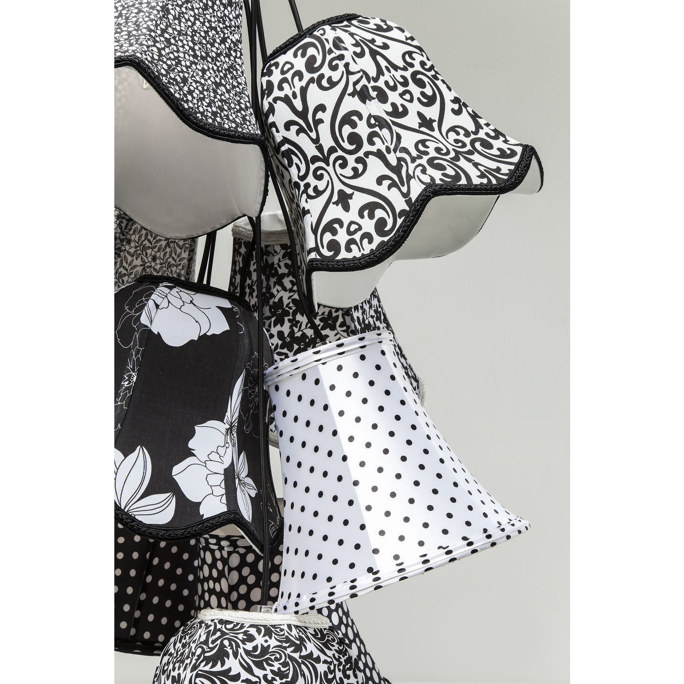 Люстра Saloon 37168 KARE