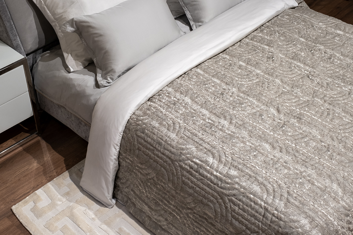 Покрывало Ambition 260х260см Garda Decor 121GD-14606