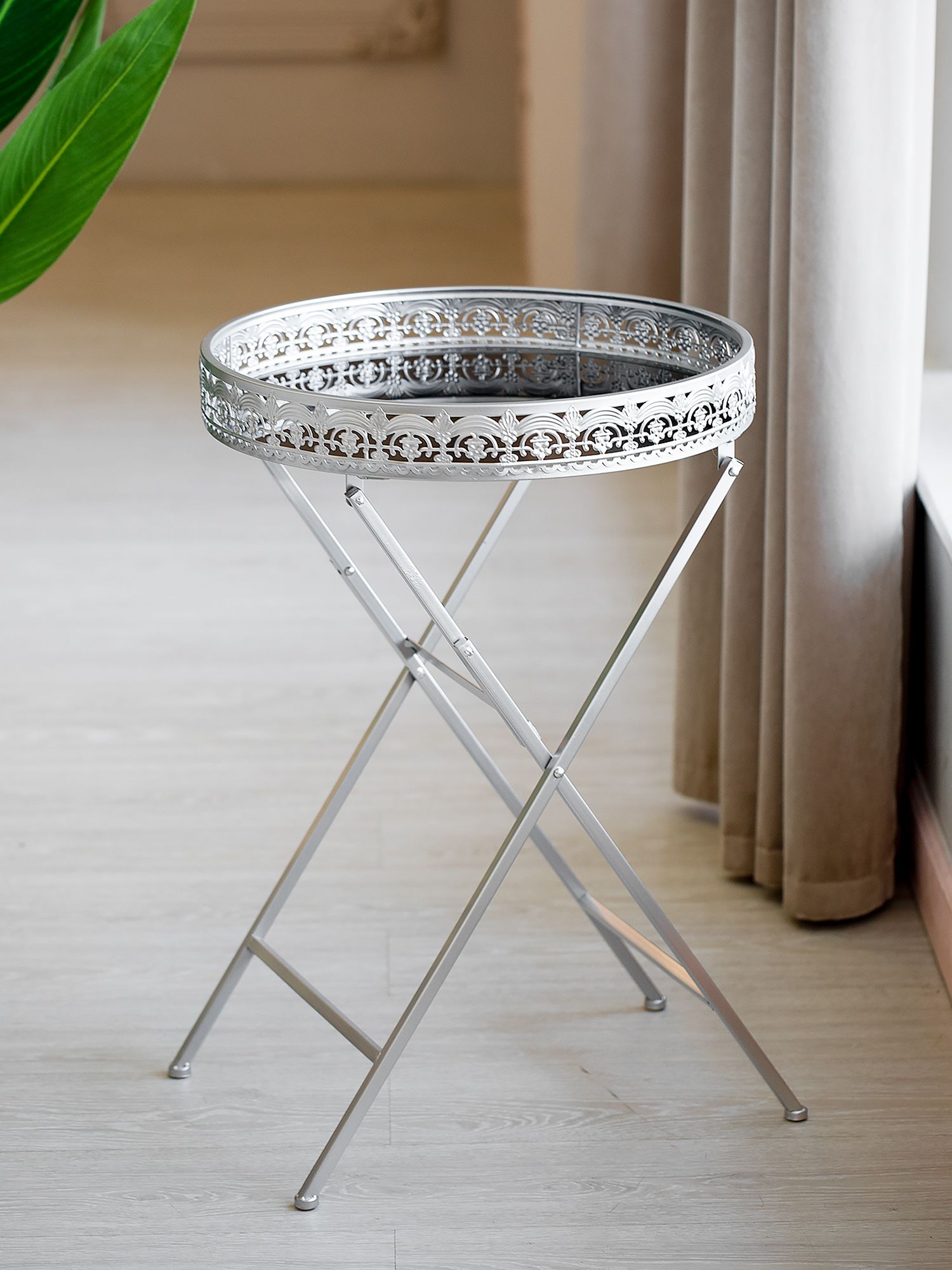 Столик интерьерный со стеклянной столешницей Glasar 54-229