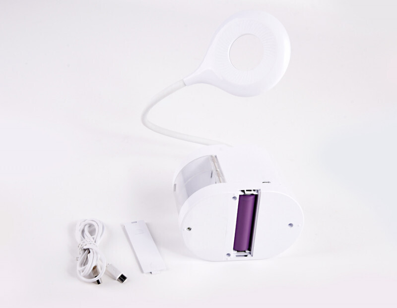 Настольная лампа Ambrella DE561