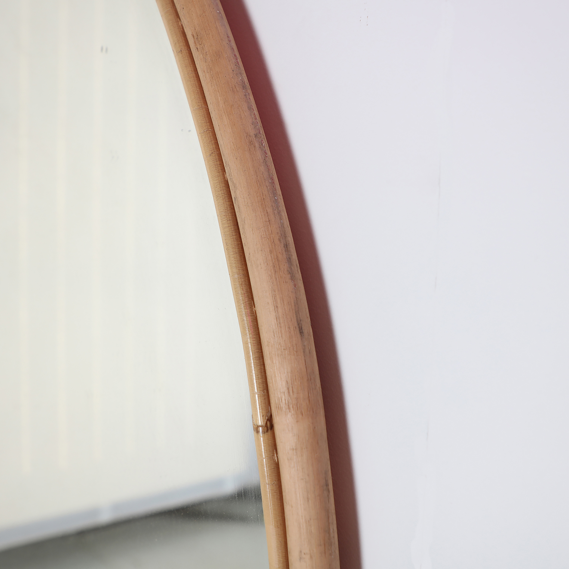 Зеркало круглой формы 28571 Vical