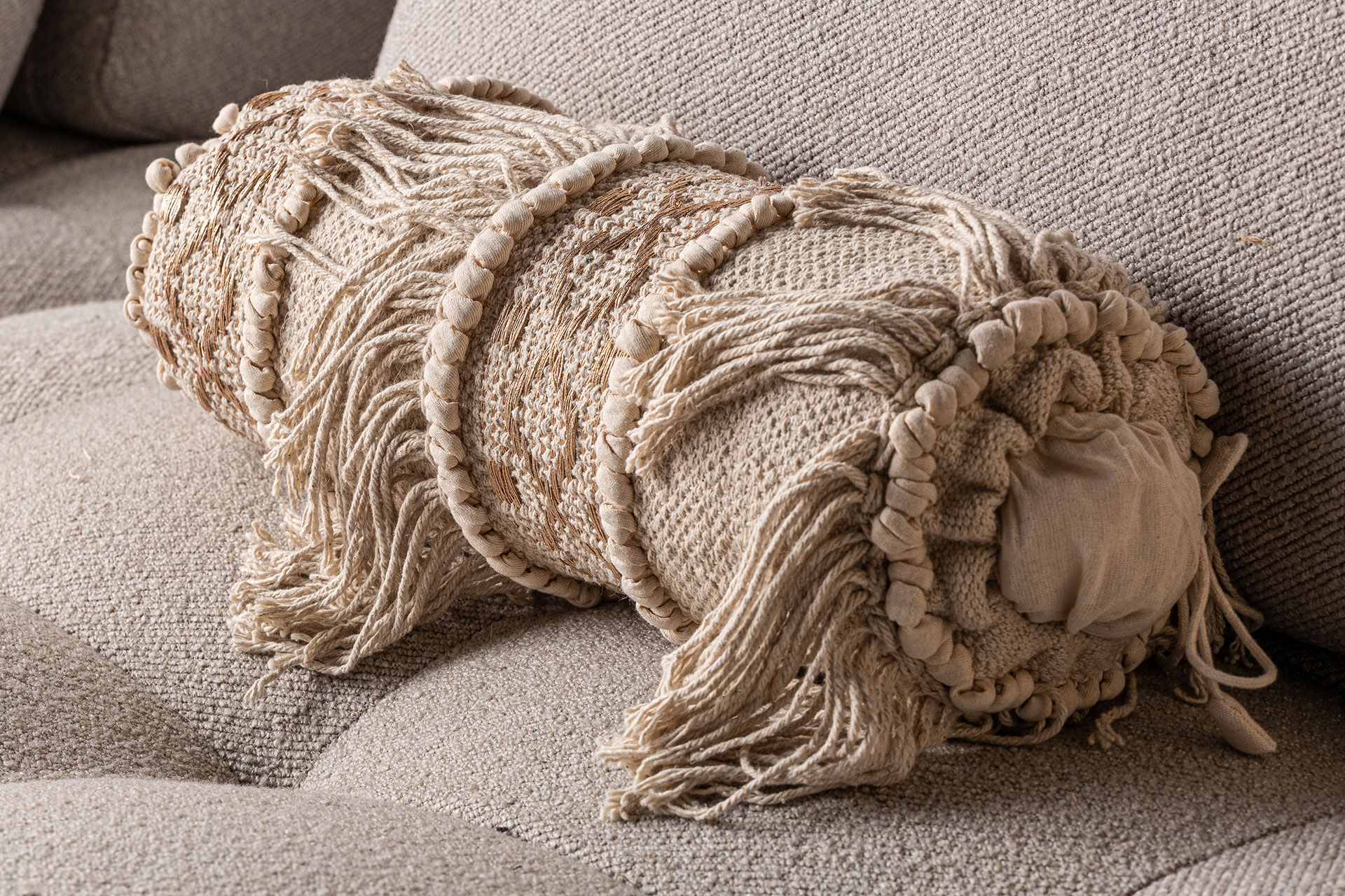 Подушка ролл WHIL Vical