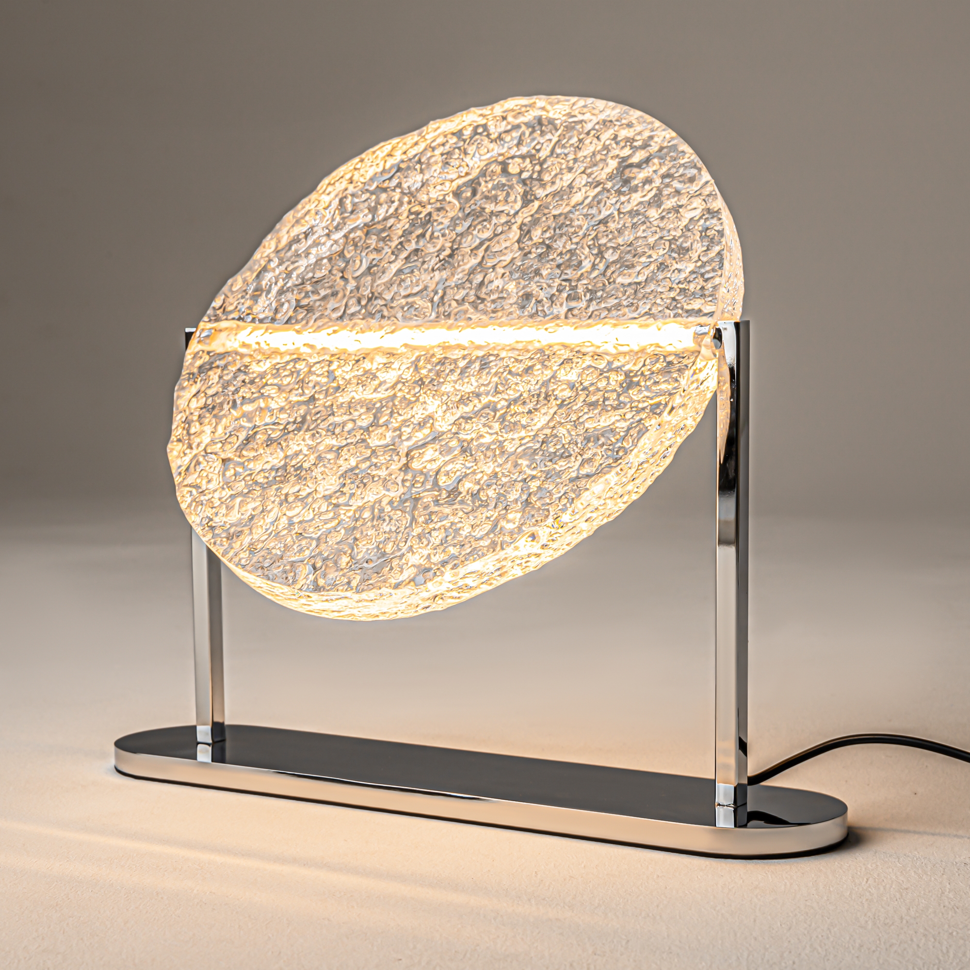 Настольный светильник Maytoni MOD387TL-L8CH3K