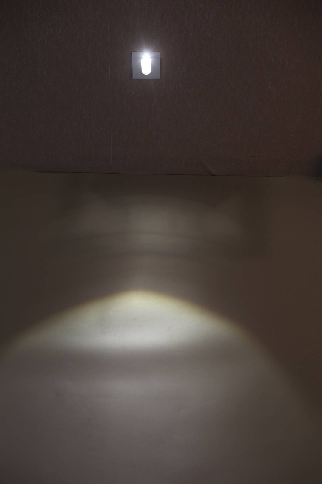 Светильник настенный DesignLed GW-S612-3-SL-NW