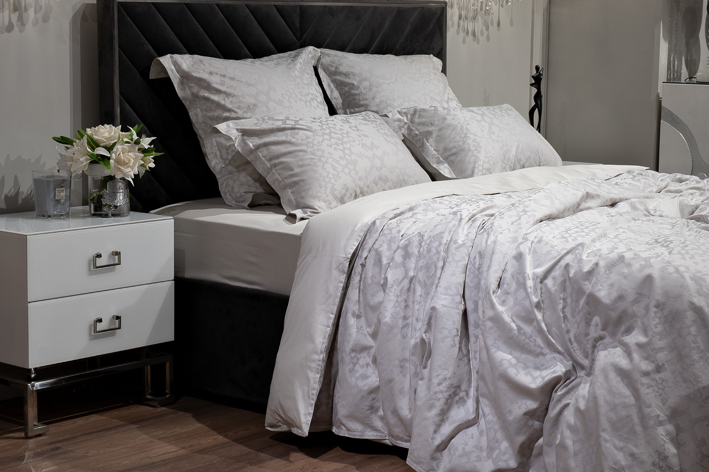 Простыня сатиновая бежевая Garda Decor 130HB-00044