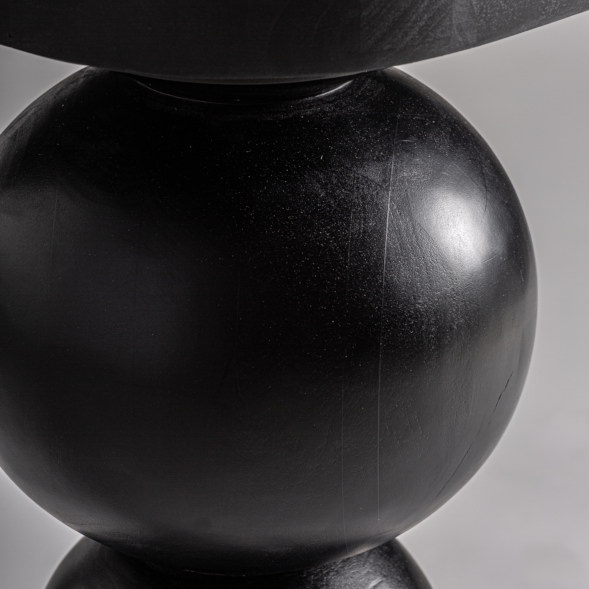 Обеденный стол Zeniva Vical