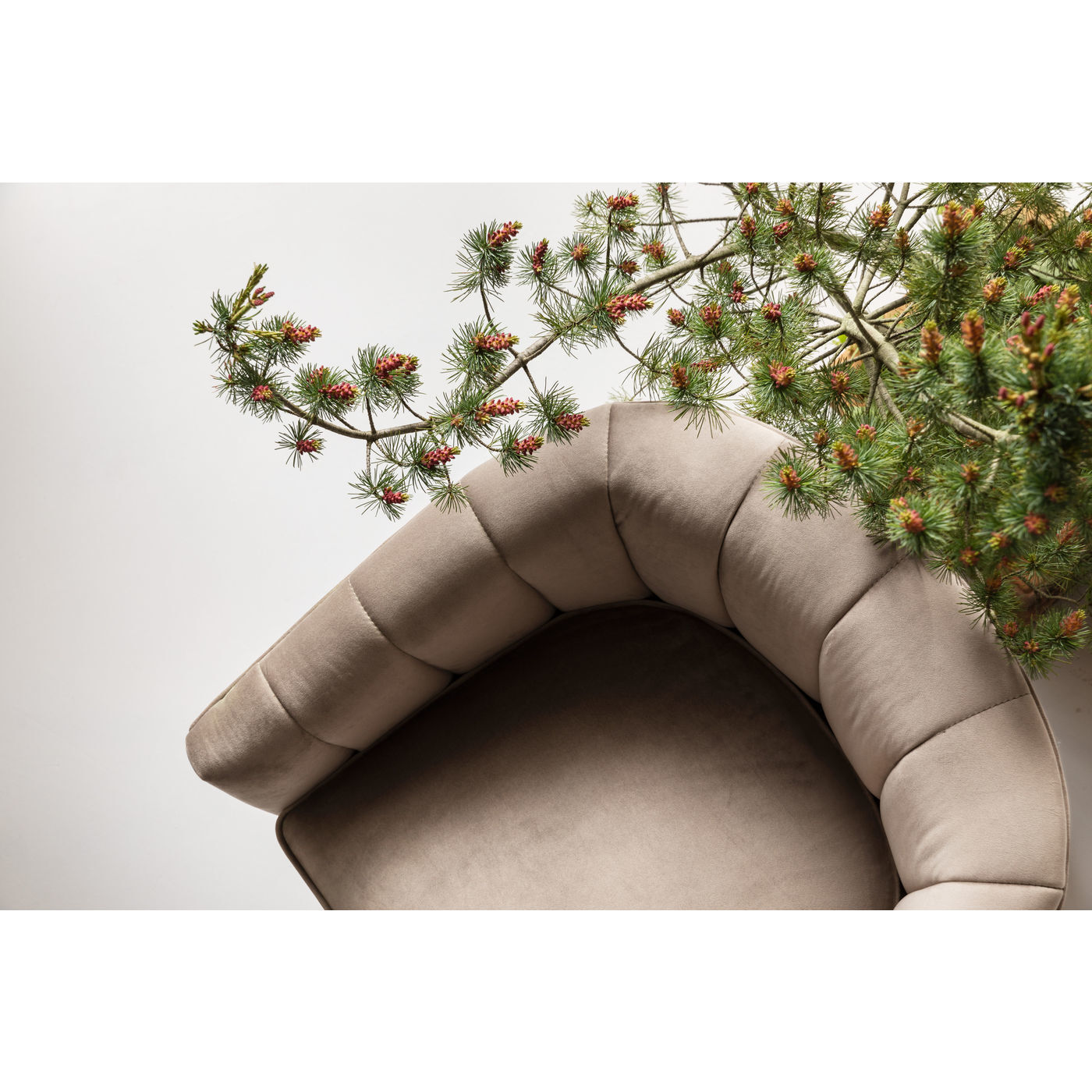 Кресло Pure 82673 KARE