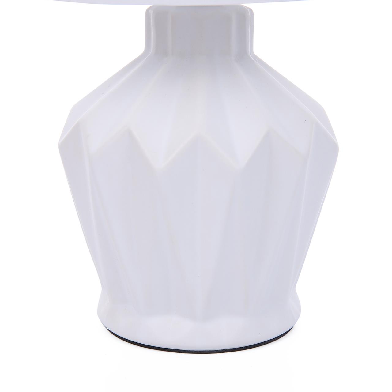 Настольная лампа Lumion 8226/1T