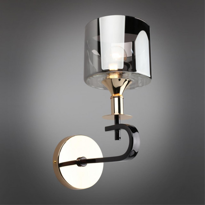 Бра Omnilux OML-68701-01