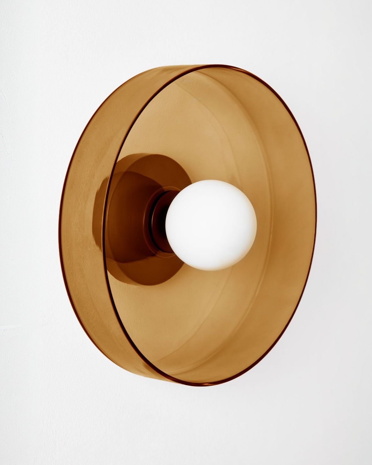 Настенный светильник с янтарным стеклом “Кассель” – Ø 35 см. Louvre Home LHLSC540324SWL