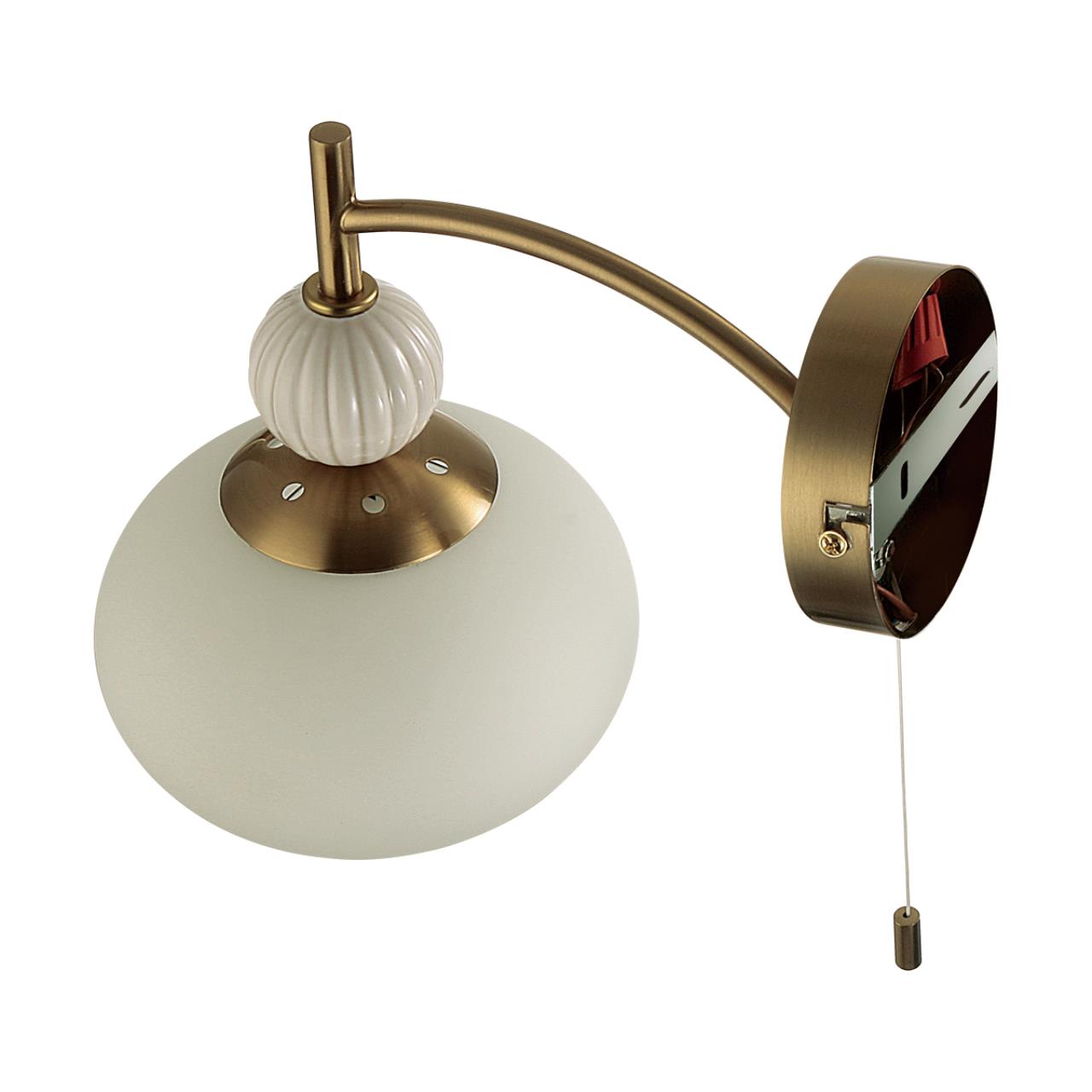 Бра с выключателем Lumion 8272/1W