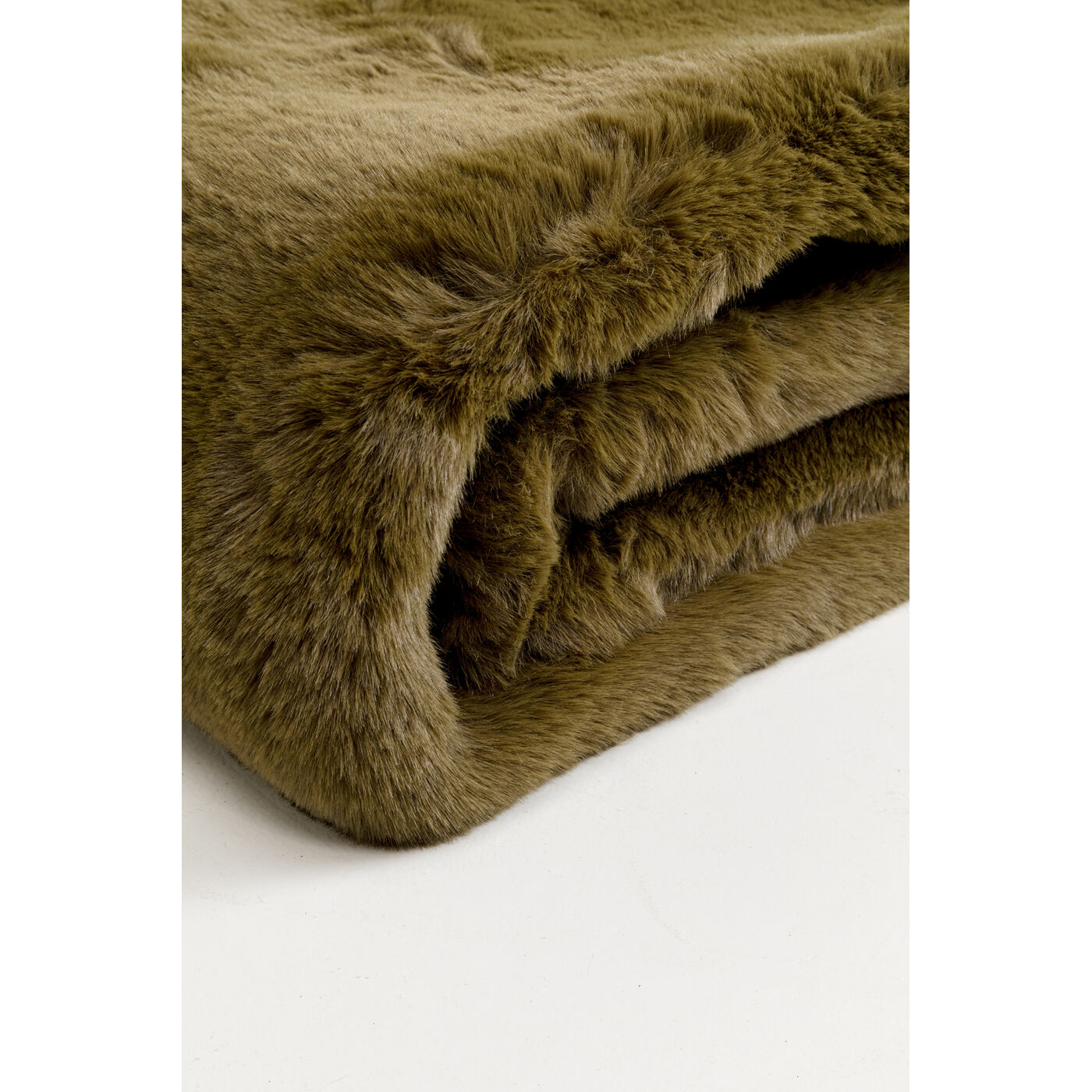 Плед Mika Olive 150x200cm KARE 57510