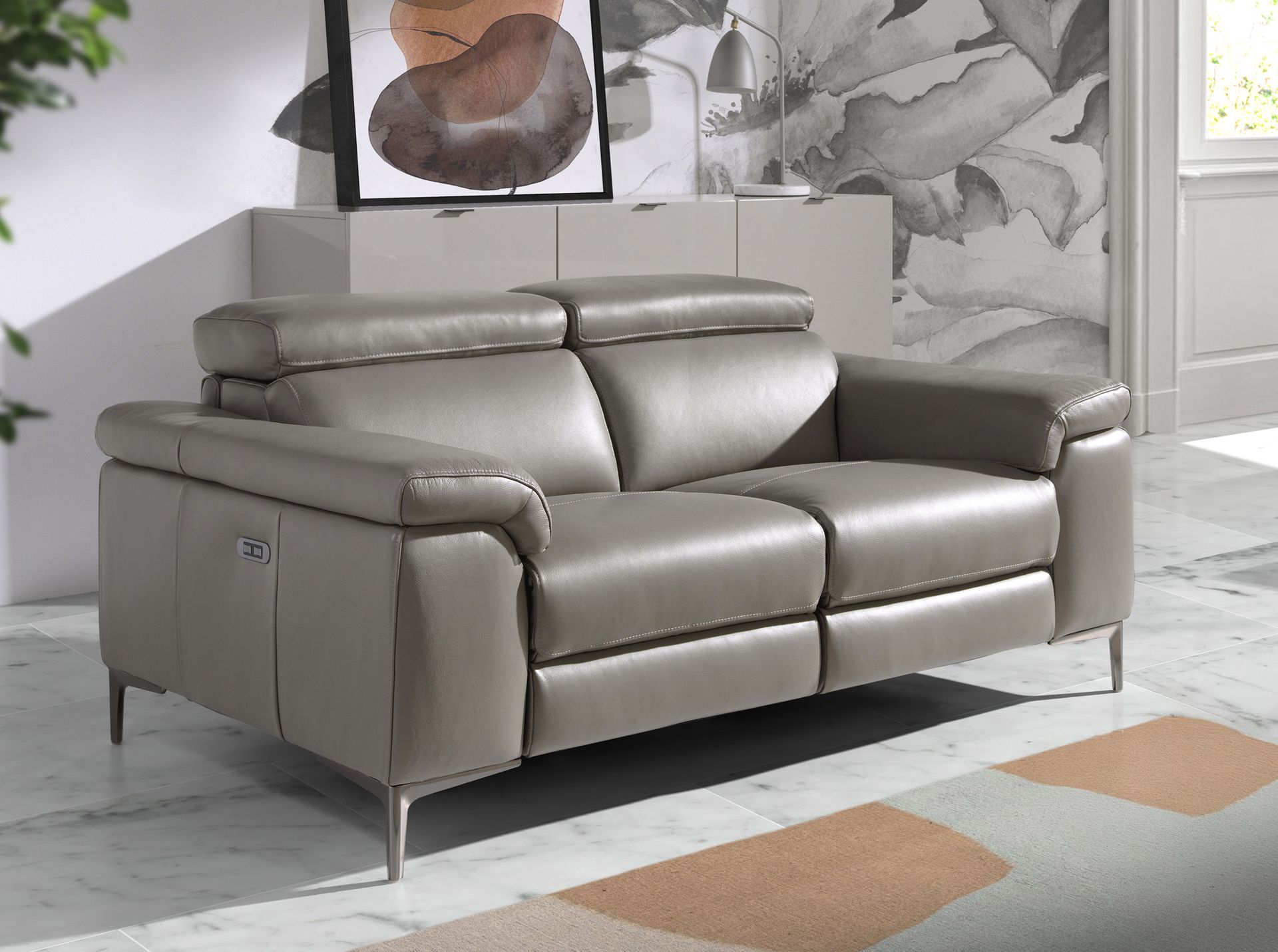 2-х местный диван 6121/5320-2P с обивкой из кожи и механизмом relax Angel Cerda