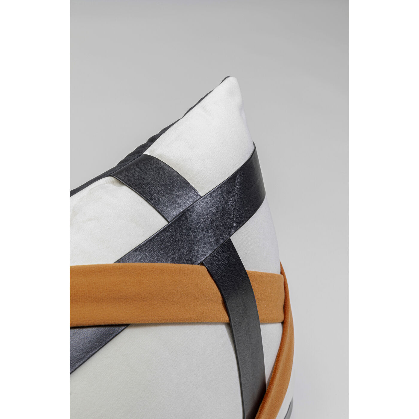 Подушка KARE Ring 55159