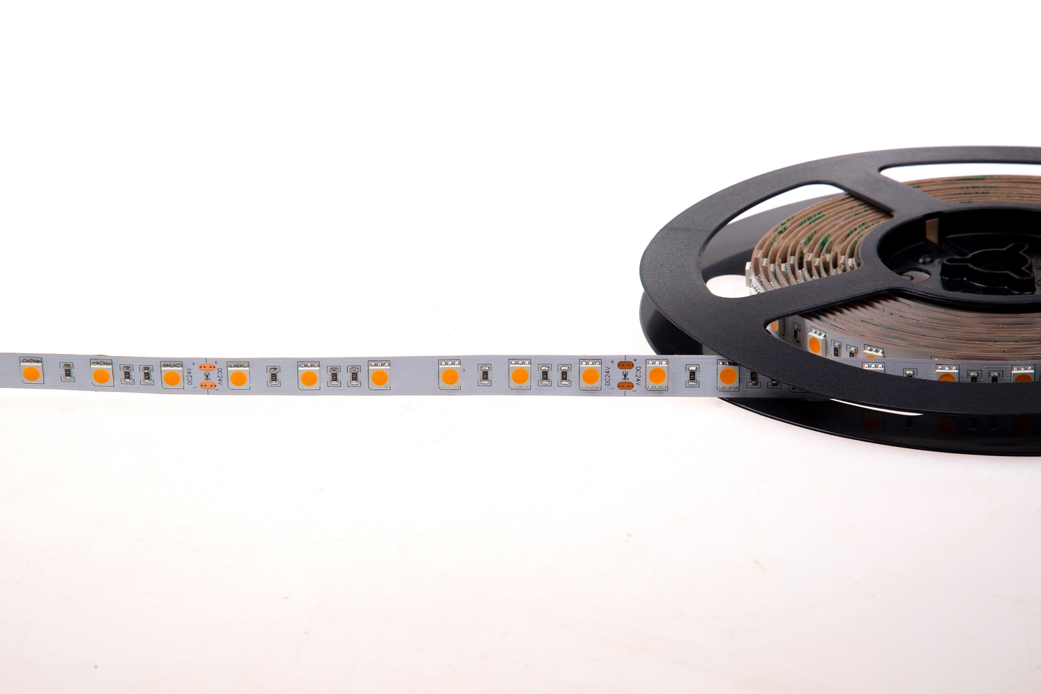 Светодиодная лента Donolux DN18287WWRA95