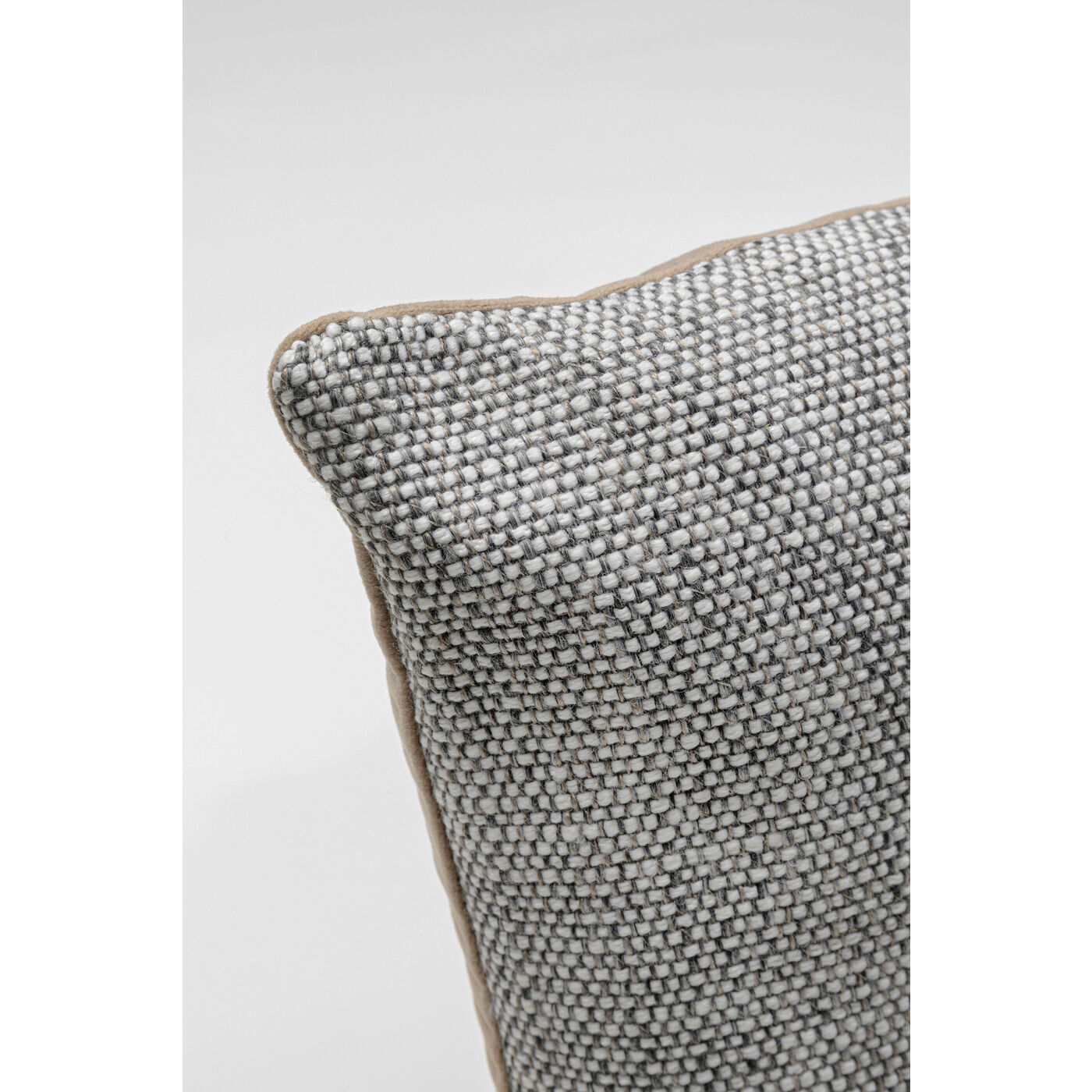 Подушка KARE Vita 55165