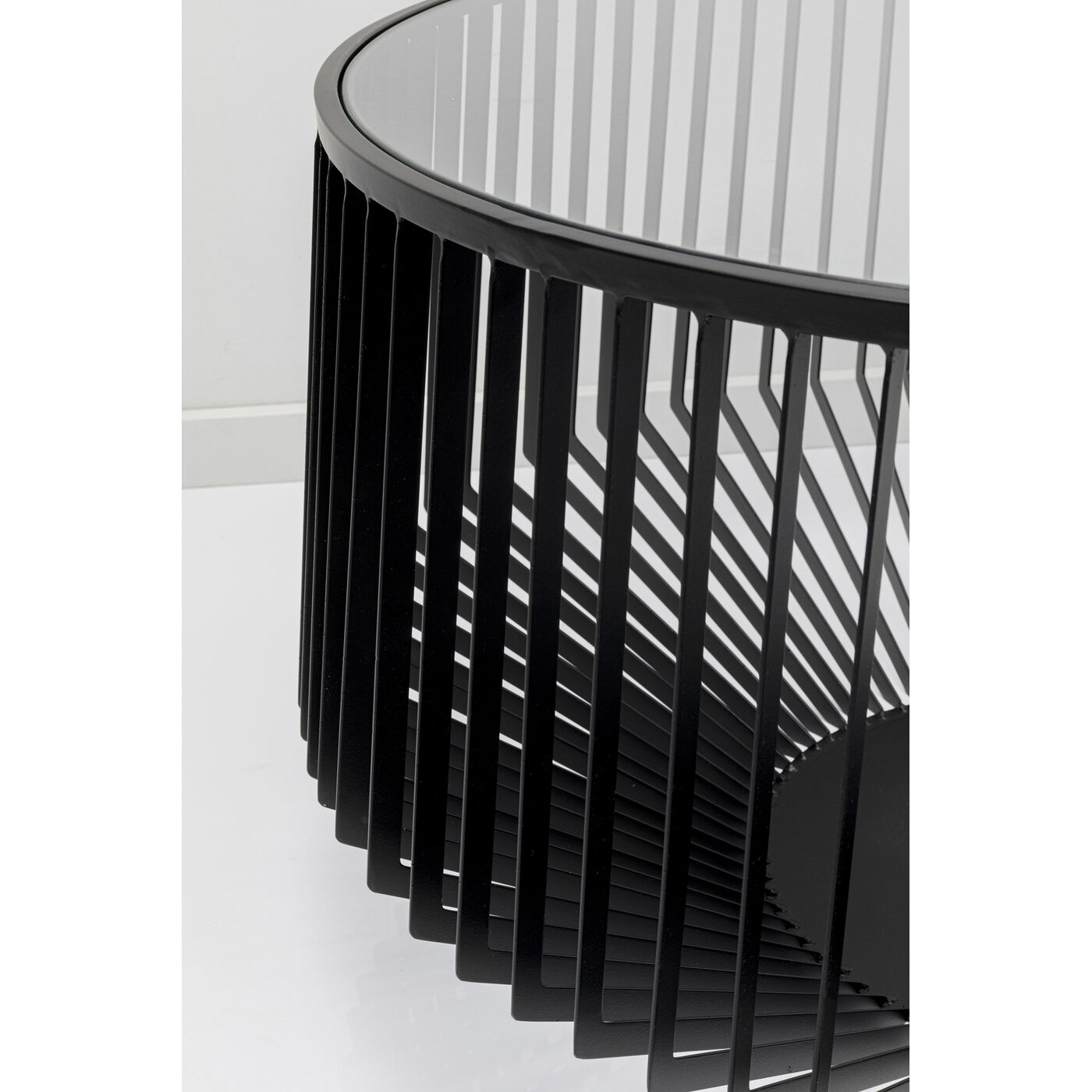 Стол кофейный Corinne Ø80 см KARE 87801