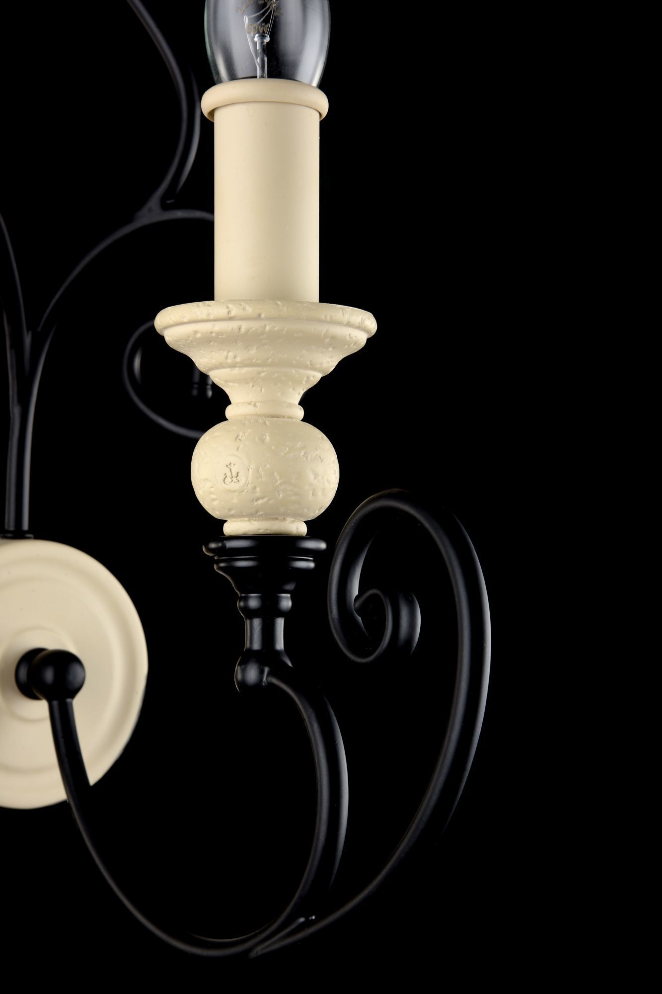 Бра Maytoni H631-WL-01-B