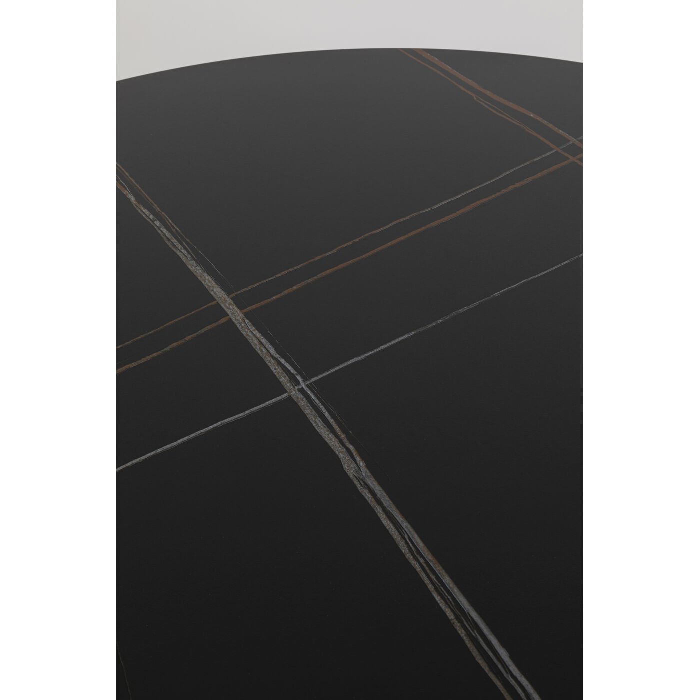 Стол Invitation Set Ceramic Black Black Ø120cm KARE 70496