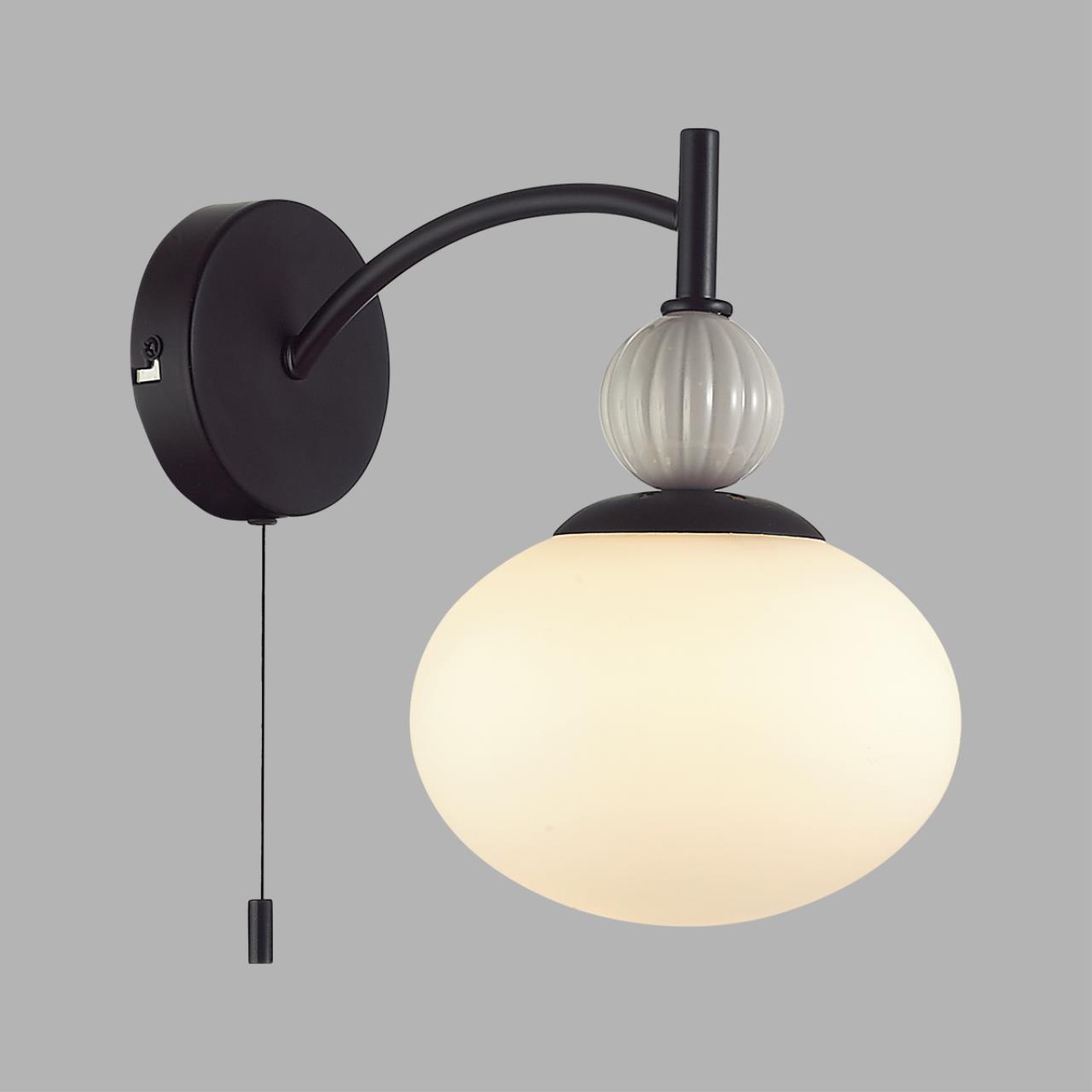 Бра с выключателем Lumion 8273/1W