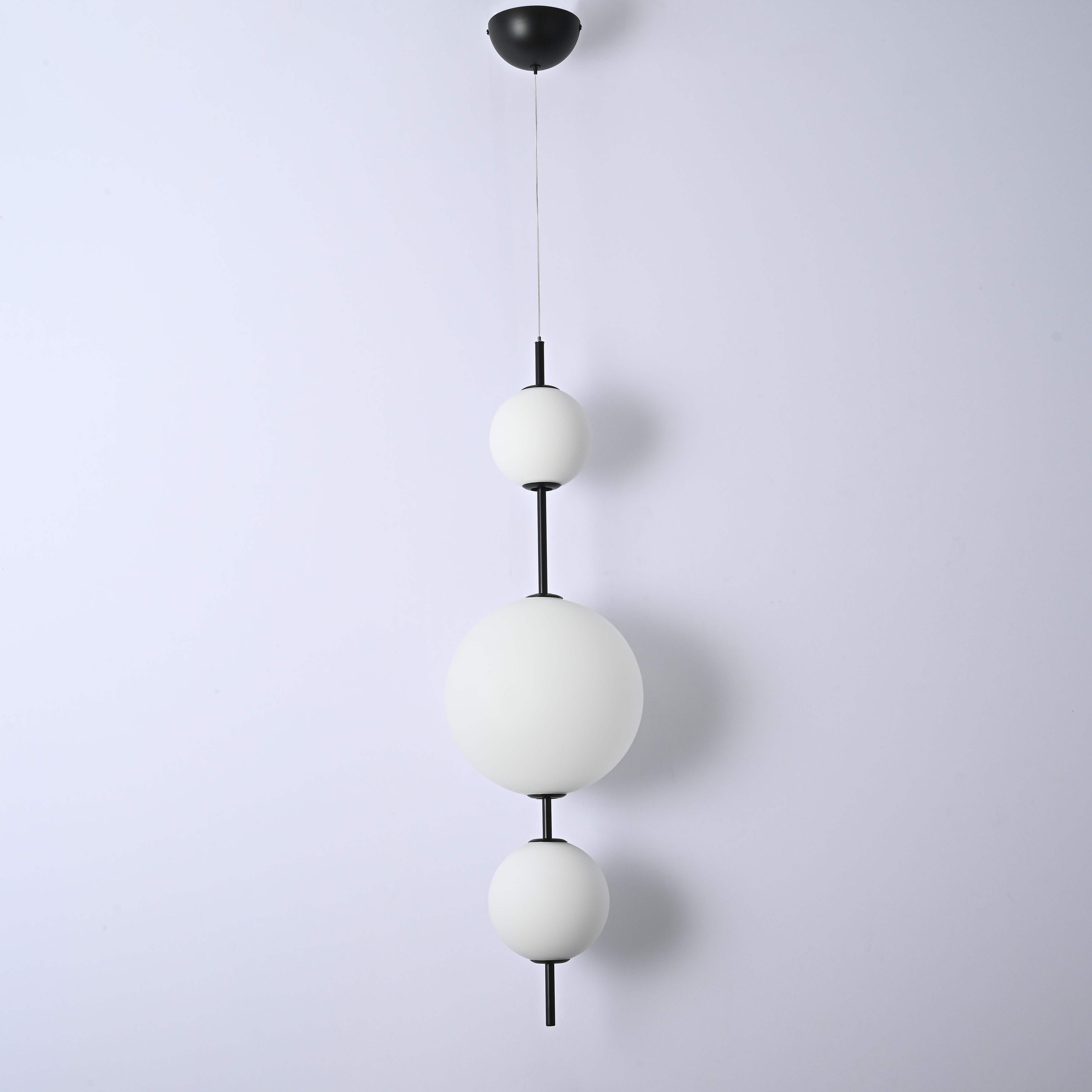 Подвесной светильник White beads Pendant D50 by ImperiumLoft