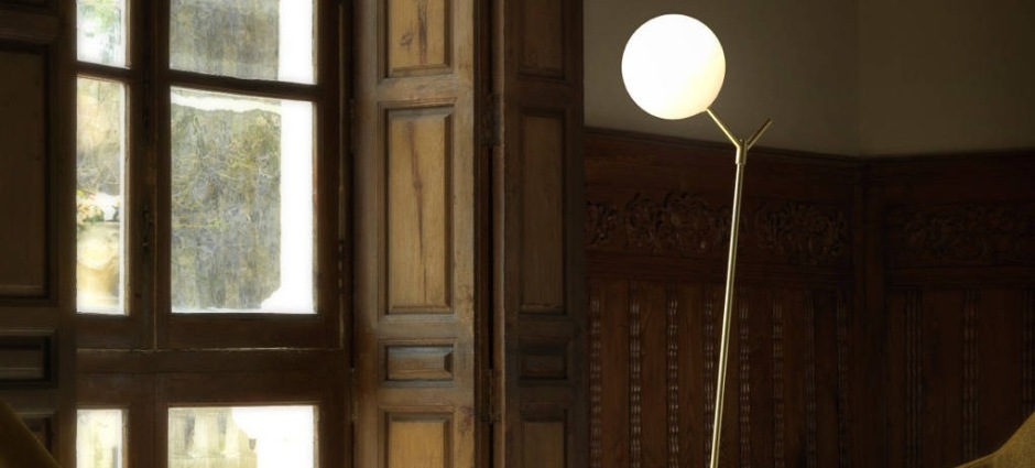 Торшер Atom латунь Aromas del Campo