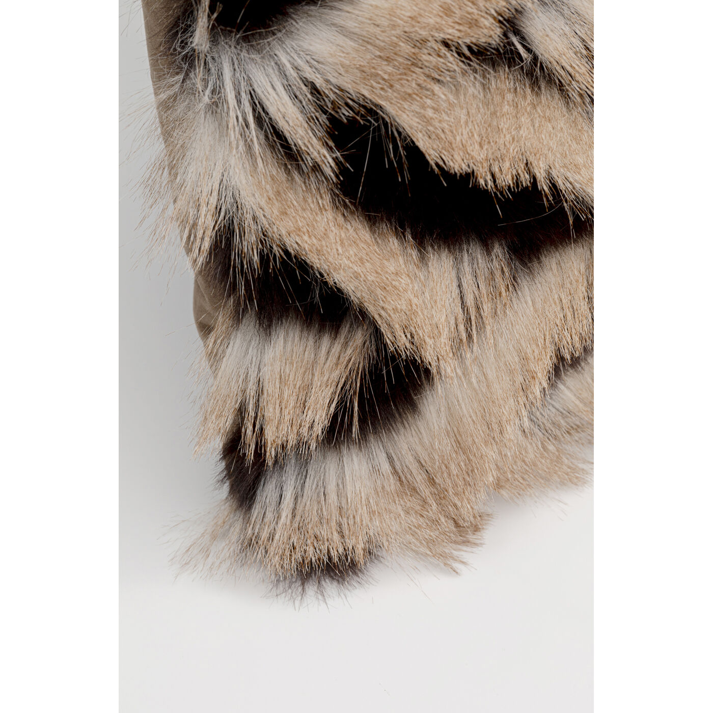 Подушка Glammer 45x45cm KARE 57970