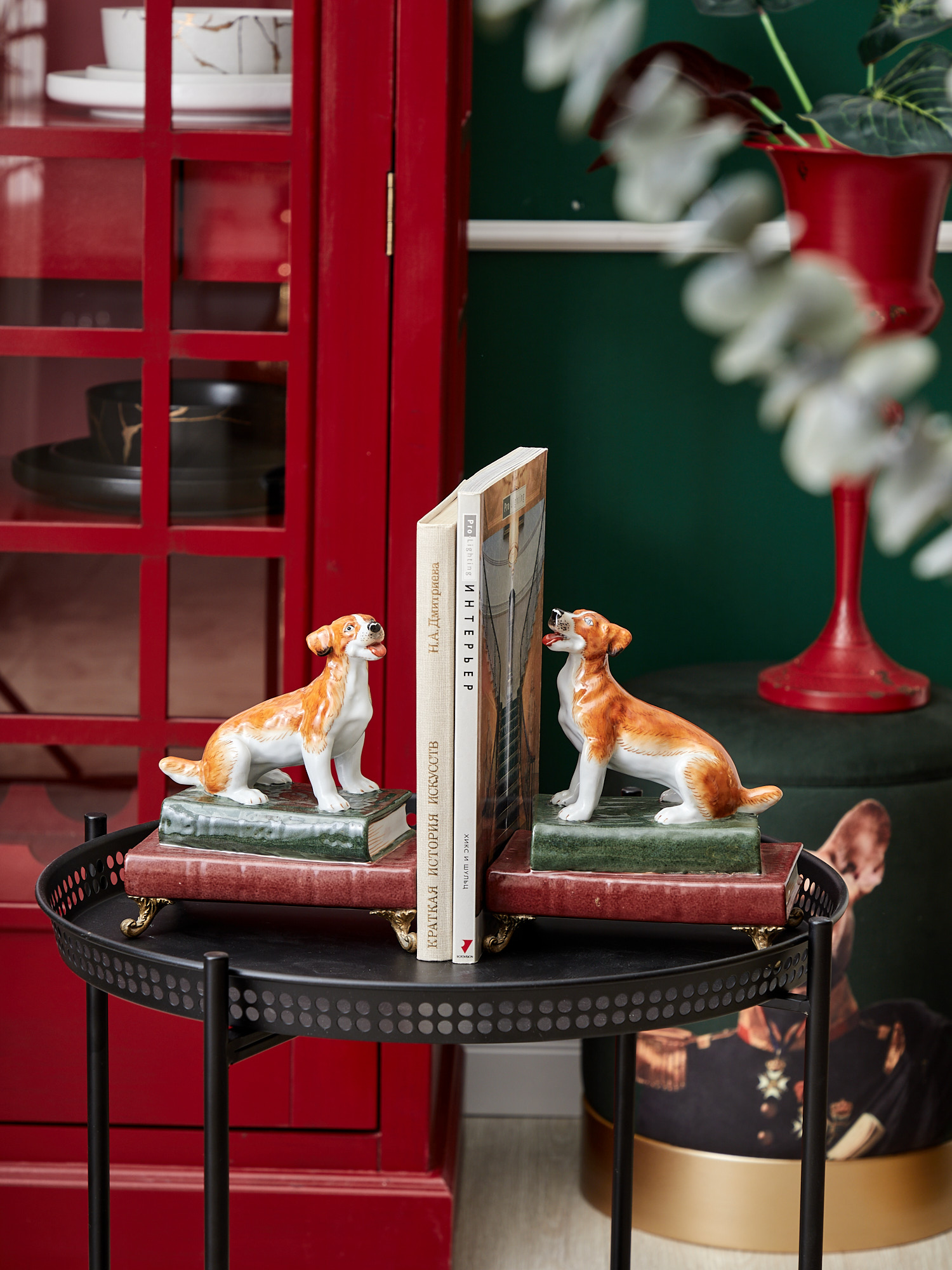 Держатель для книг Собачка отрит вправо Glasar F1017A/HFX1843