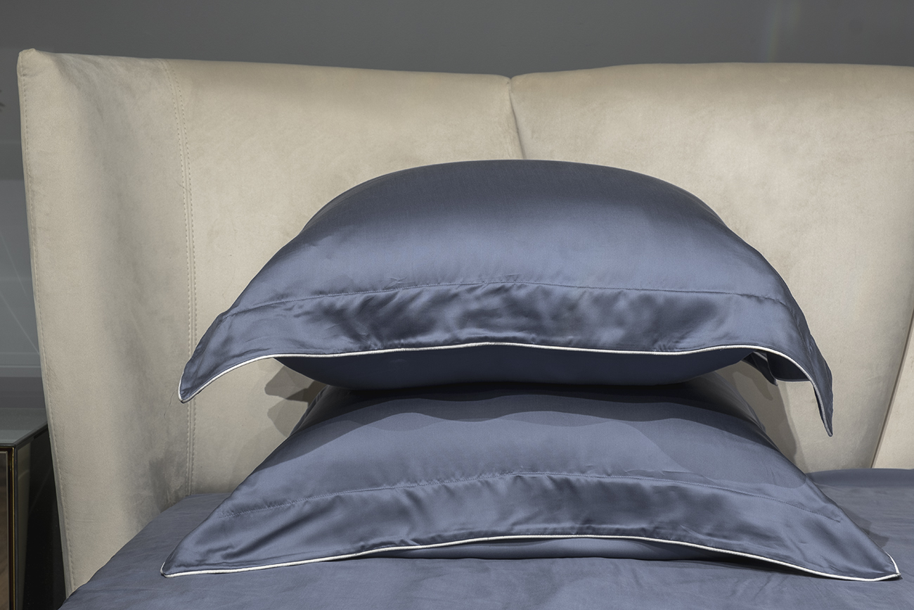 Комплект из наволочек тенсель синий Garda Decor 144HF-10411